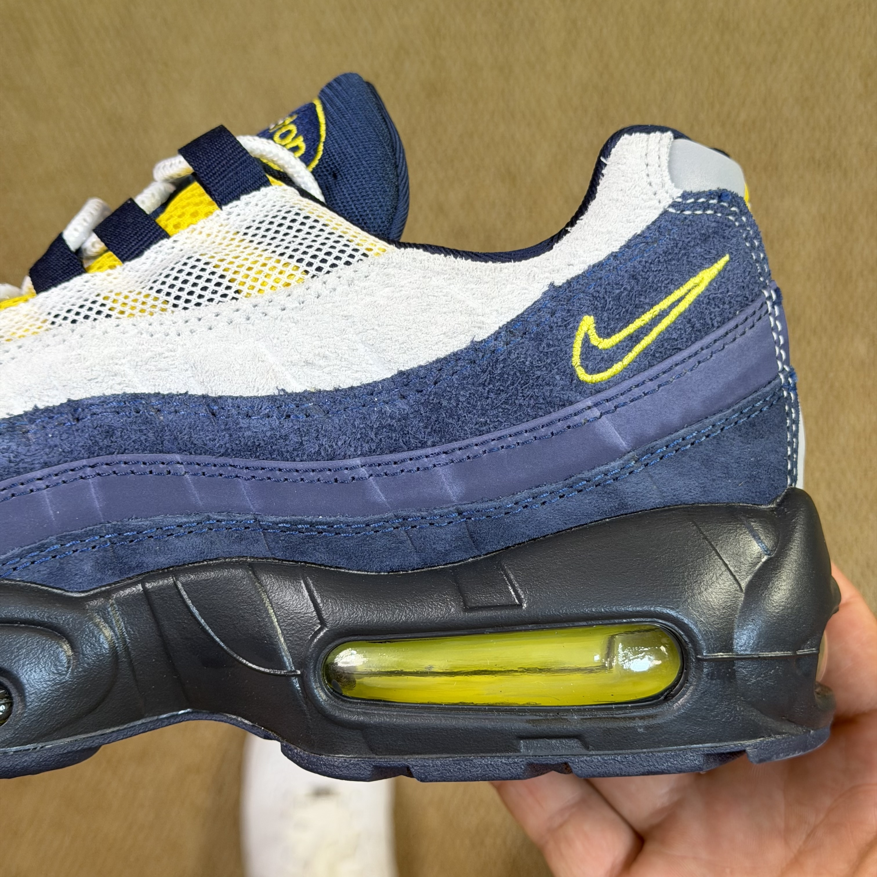 Nike Air Max 95 SB HQ8492-400