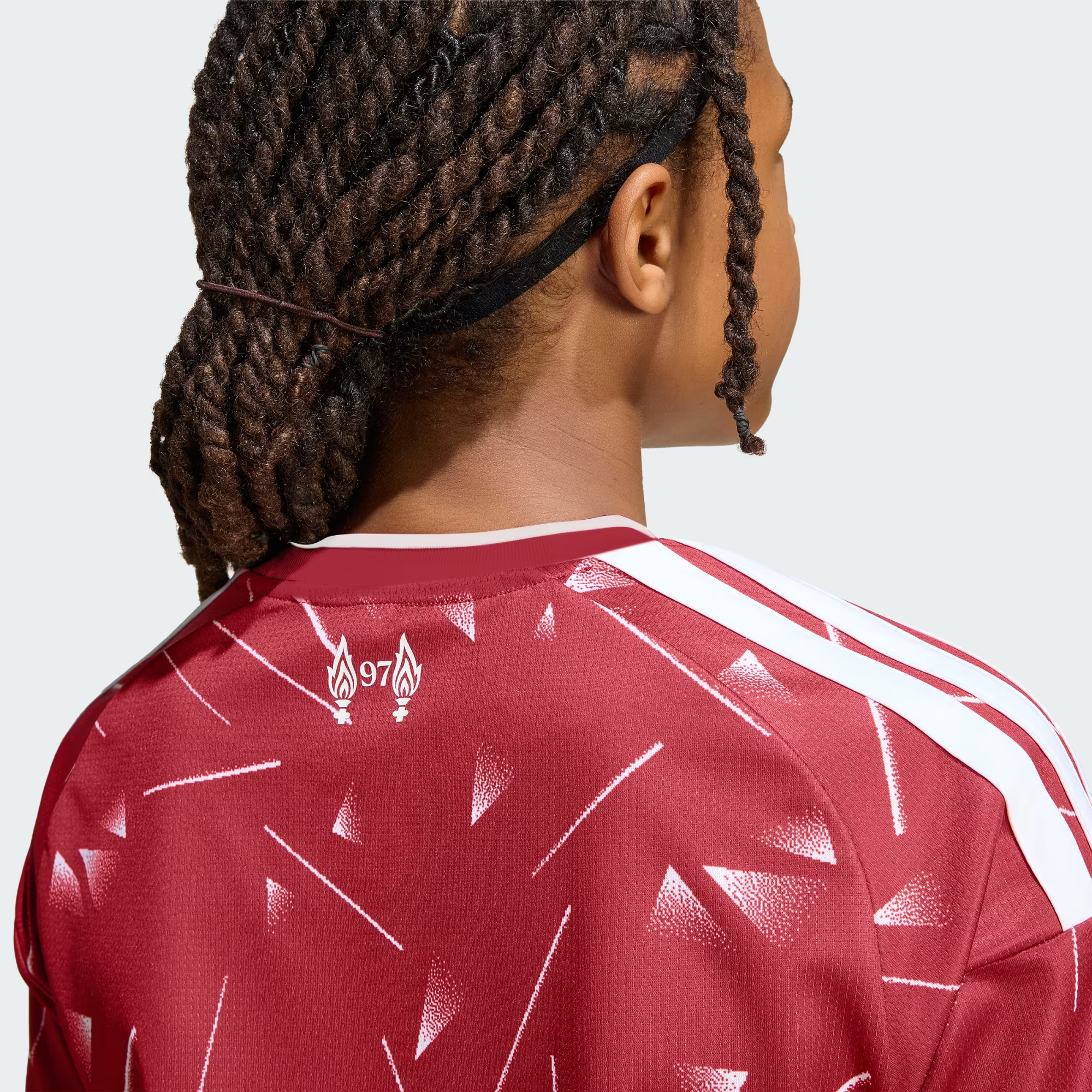 🔴⚪重塑八十年代經典 Adidas Liverpool 利物浦 2026-27 童裝主場球迷版球衣 (可加印字章) KB8255