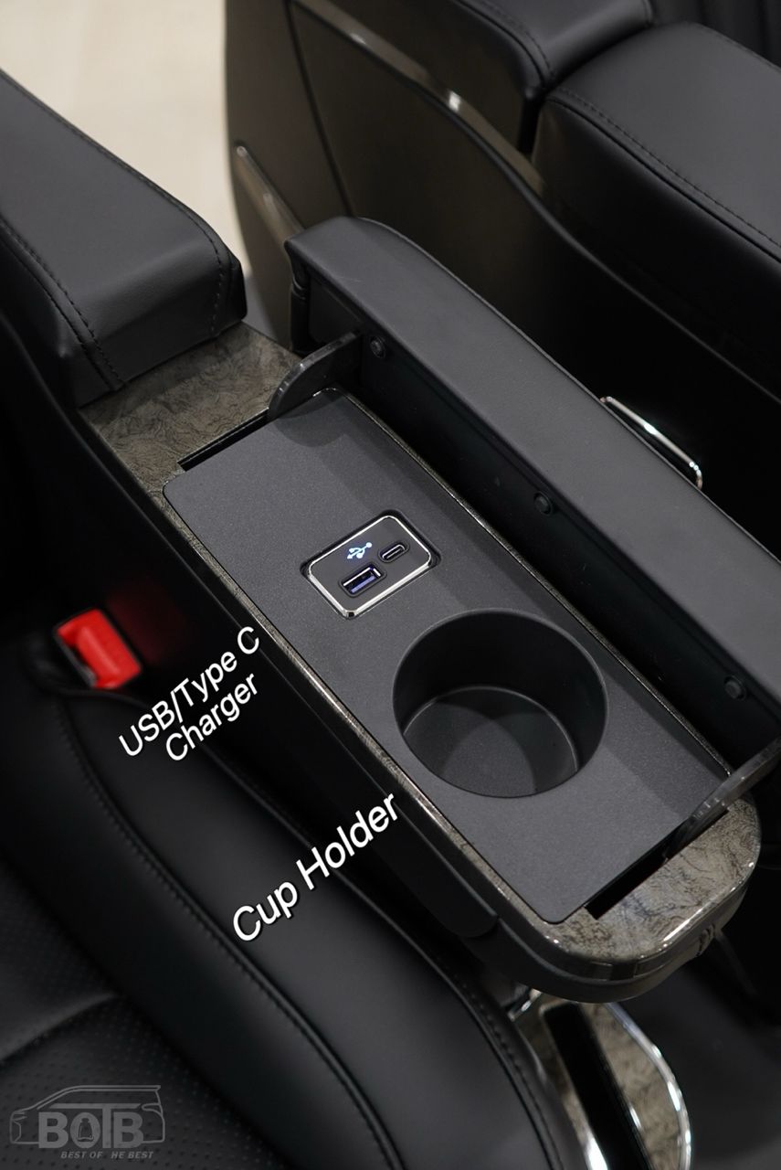 HIACE EXECUTIVE LOUNGE 2.0 PILOT SEAT / UNI-ST-6008-XTD