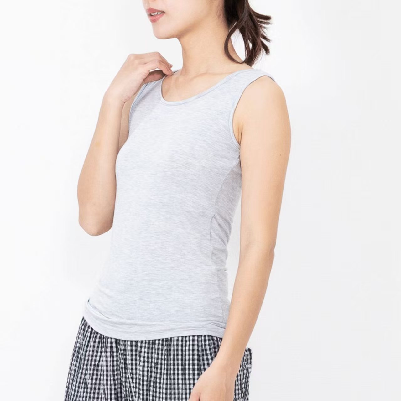 日本製 保濕內襯背心｜柔滑打底・保暖必備