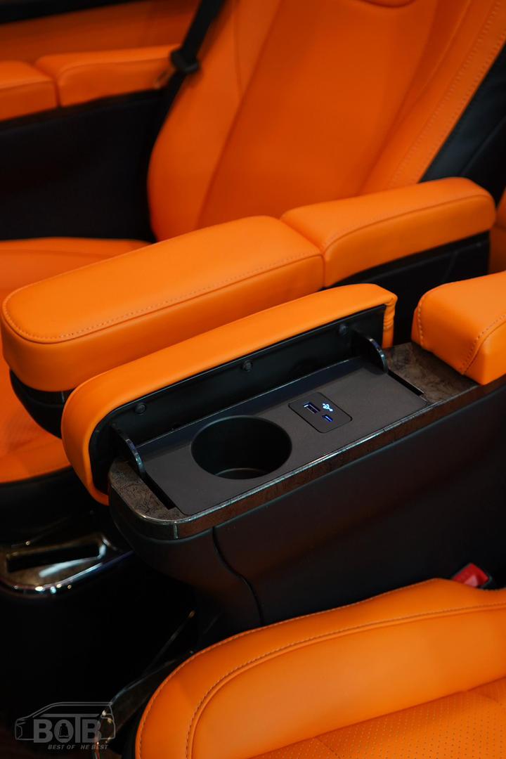 HIACE EXECUTIVE LOUNGE 2.0 PILOT SEAT / UNI-ST-6008-XTD