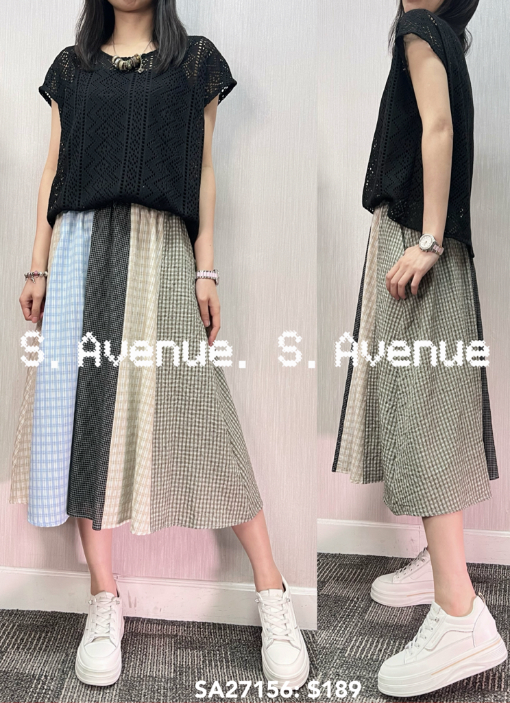 SA27156: 短袖上勾花lace下拼格仔op