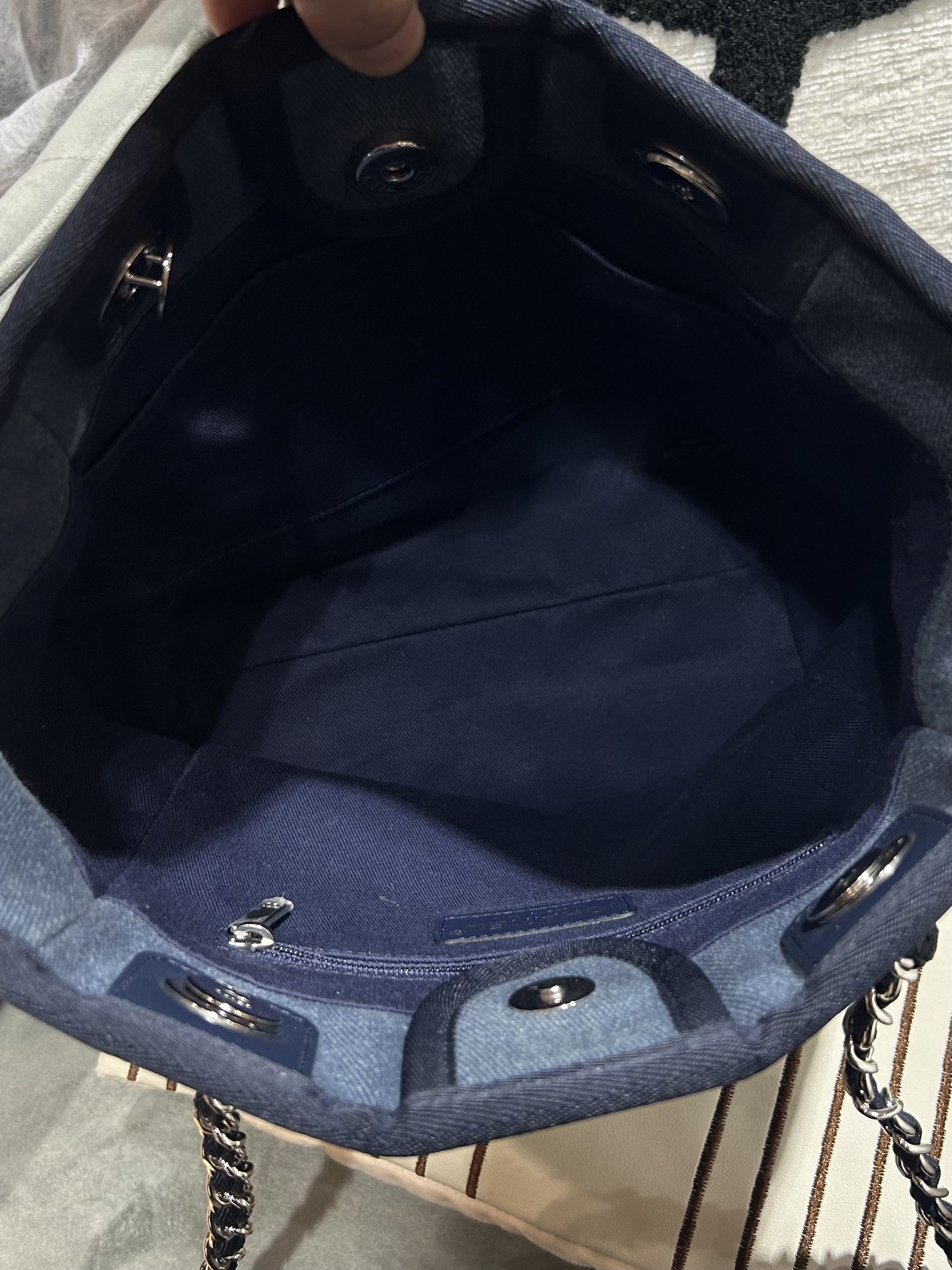 Chanel Denim Deauville Tote Bag Small 100%Authentic, 95%New ✅23Card✅Dust bag