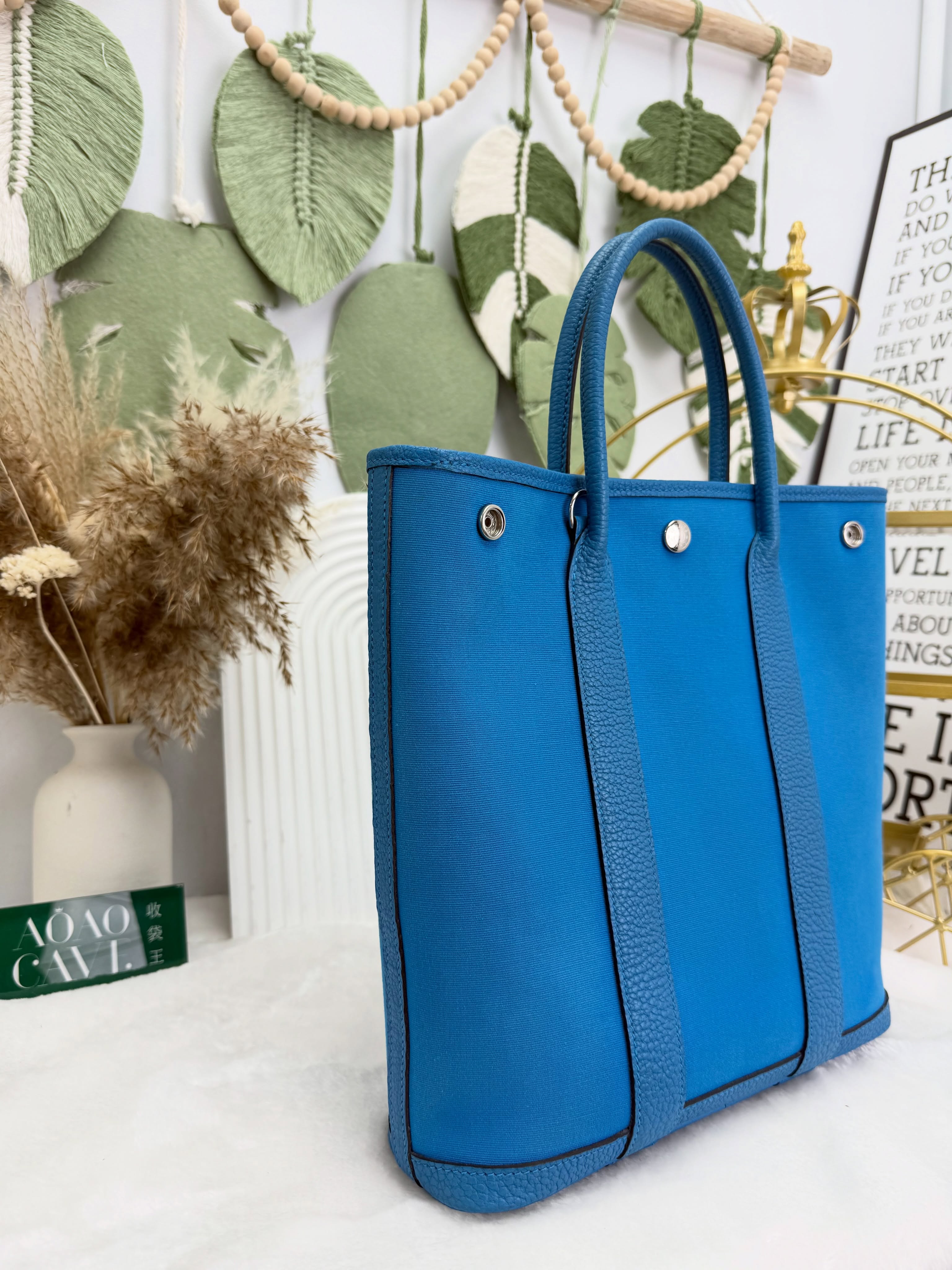 Hermes 👜 PRE OWNED 🛍️亮藍色Garden File 28 z stamp 💙有肩帶 有塵袋🩵