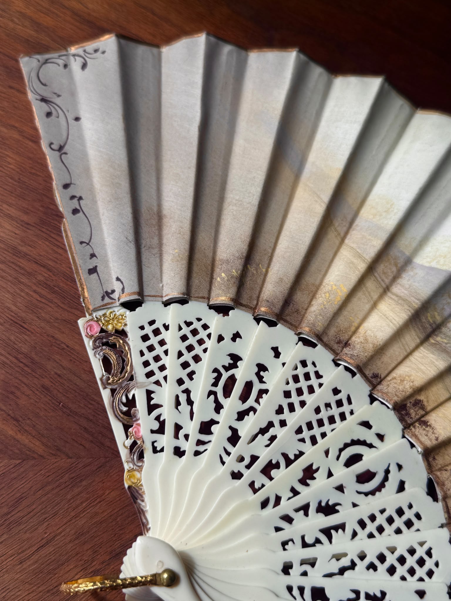 Antique c. 1890–1920 European Hand-Painted & SIgned Rococo Revival Folding Fan (MT2616)