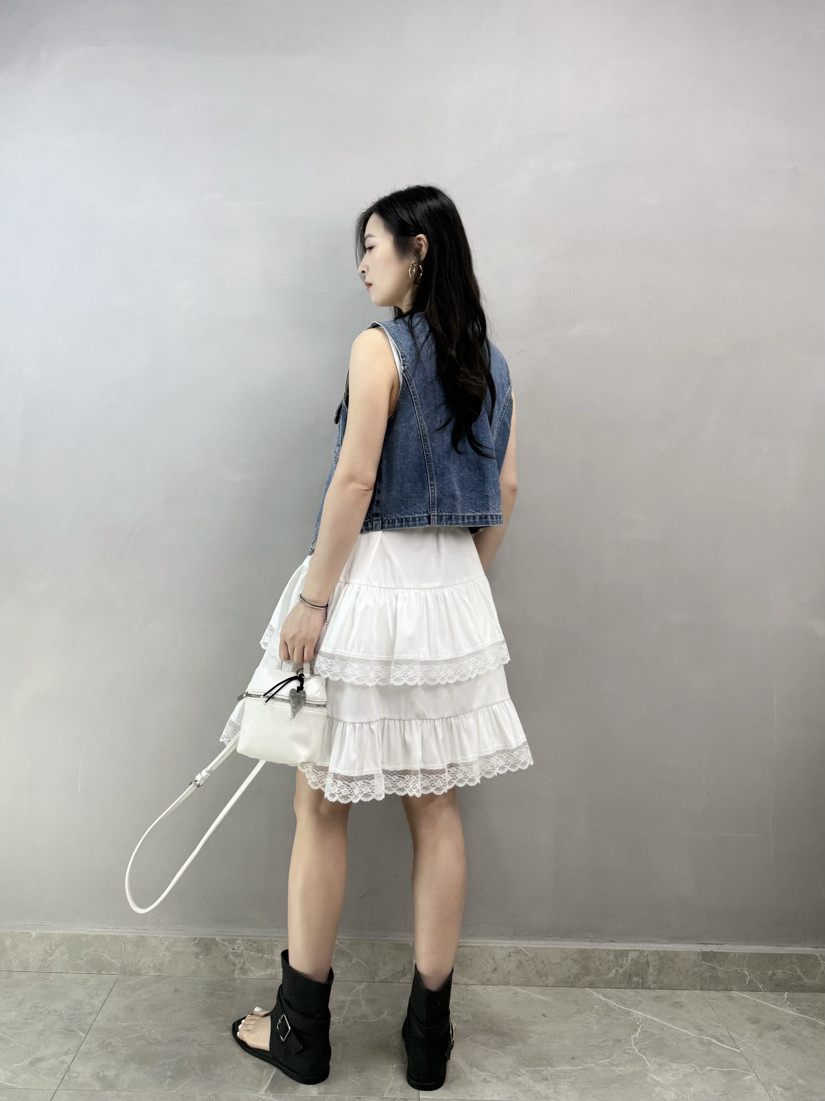 N77 Lace 邊吊帶Ops