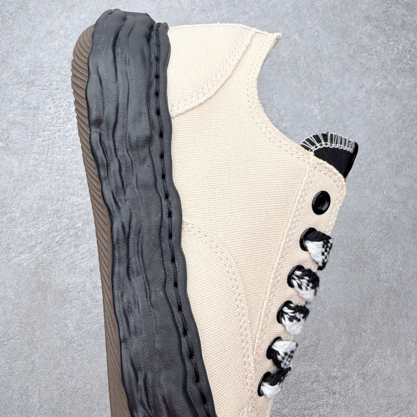 Maison Mihara Yasuhiro MMY Peterson OG Sole Canvas Low-top Sneaker