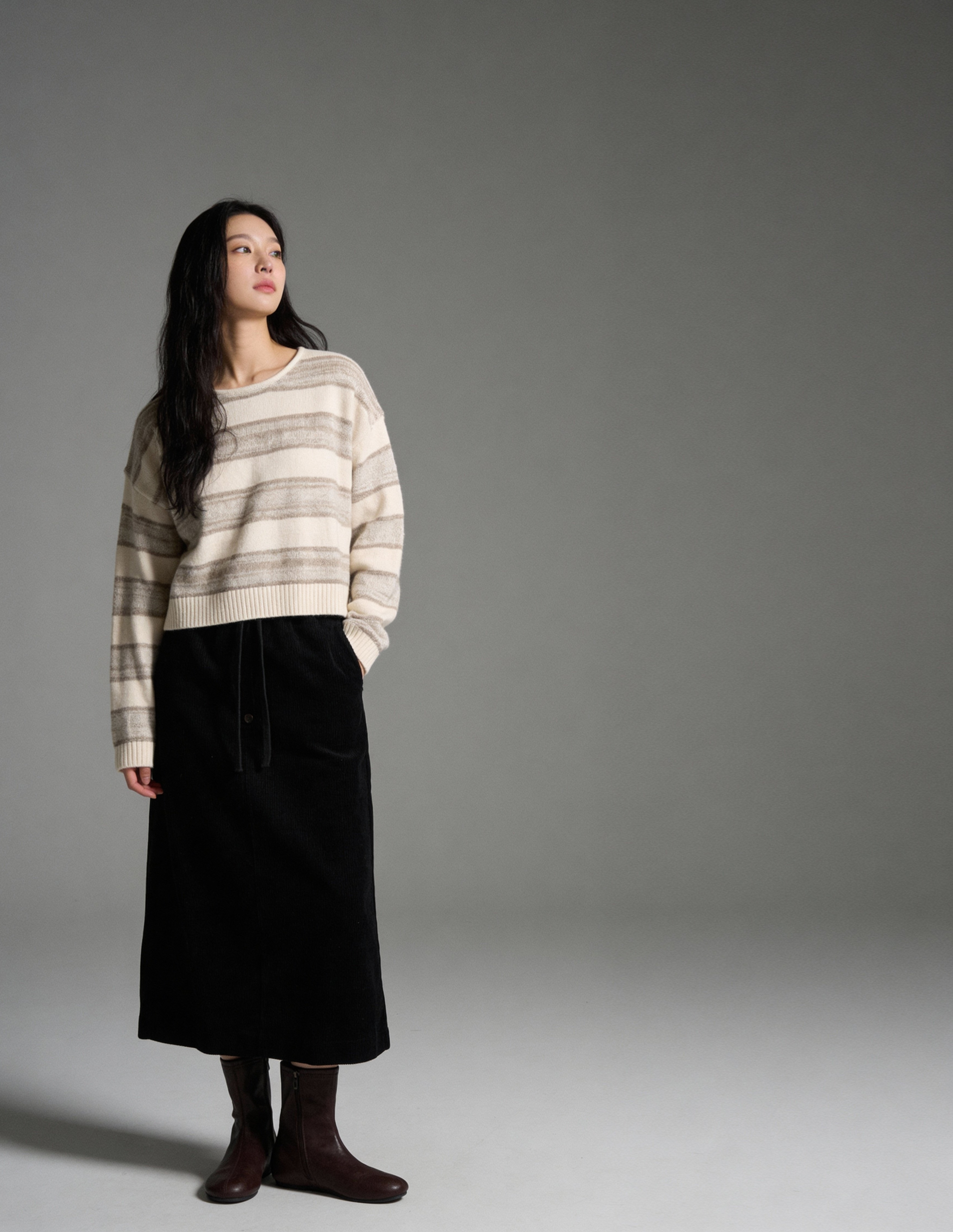 8553粗條紋短版針織