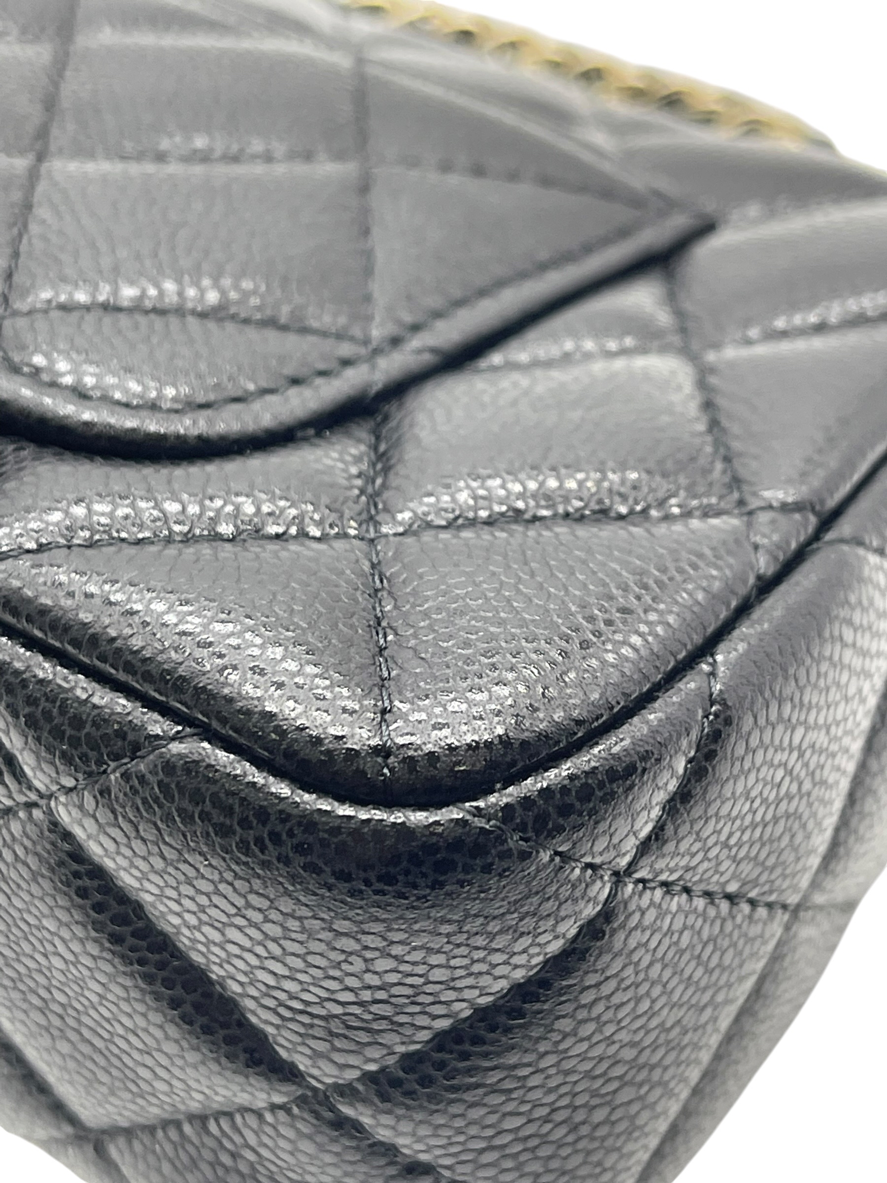Pre-Owned CHANEL 25A Mahjong Bag / Product Code: 062302