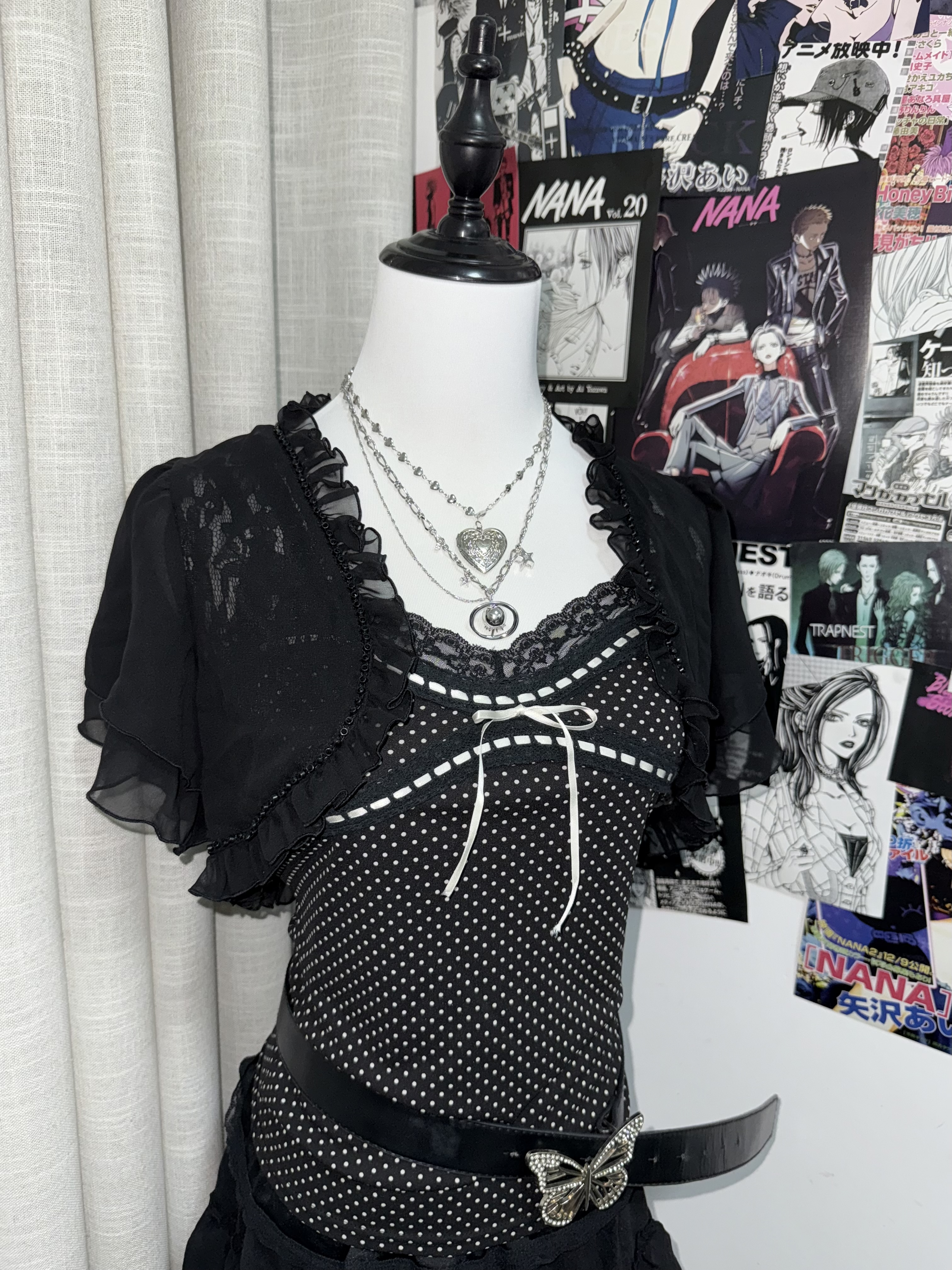 Dark Gothic Loli Lace Trim Shrug