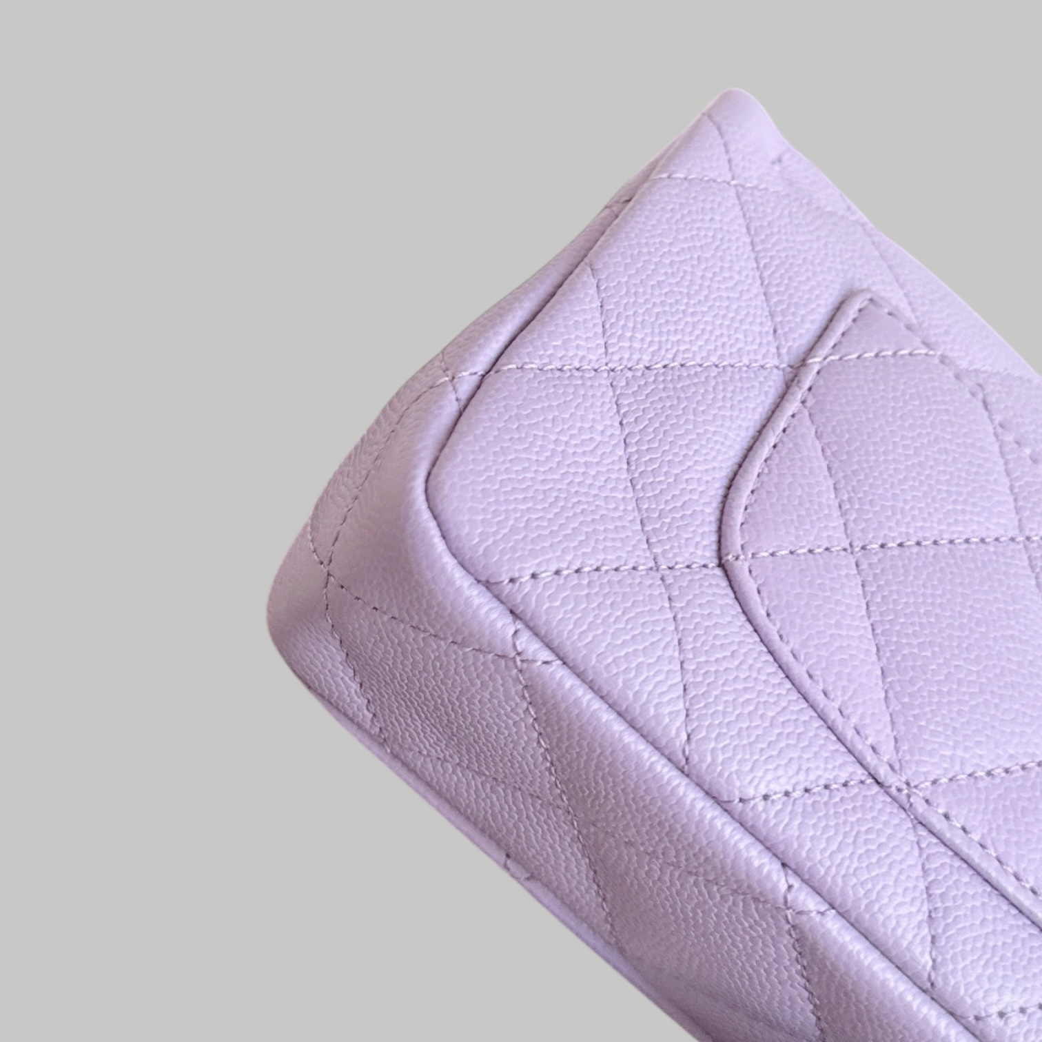 Chanel Caviar 紫色荔枝皮心形調節扣