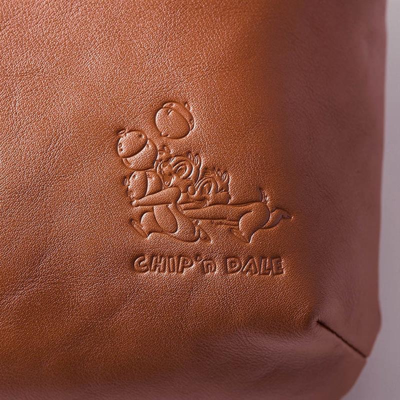 📦訂購 日本限定 Tokyo Disney 日本迪士尼 真皮單肩包