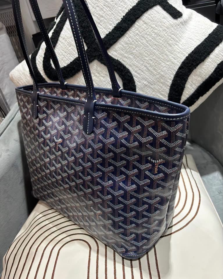 Goyard Artois pm tote bag Marine  100%Authentic,99%new ✅dust bag 