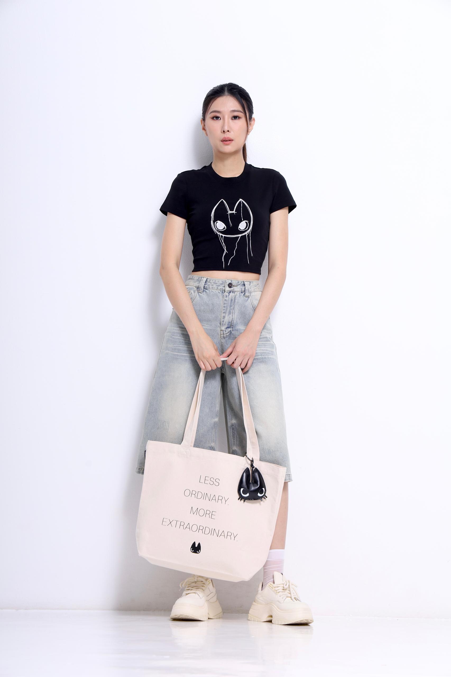 CB2673 EMBD OMO MINI TEE