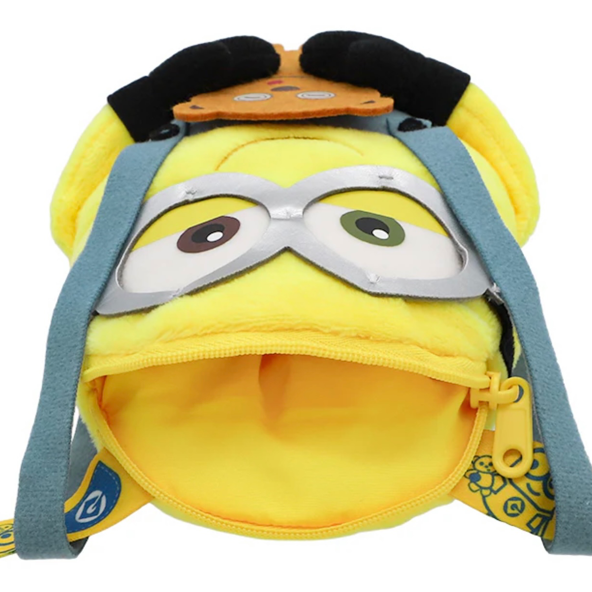 Minion Bob Pass Case