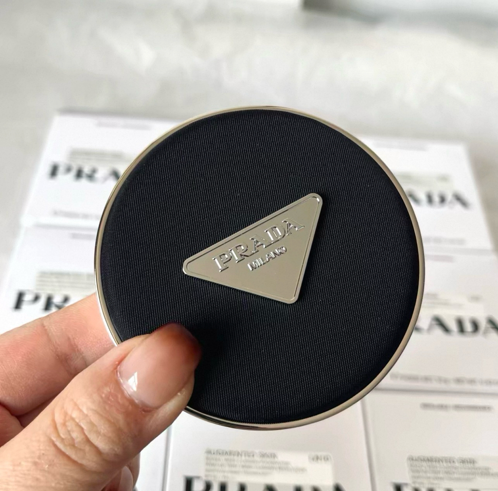 ⚫️高評價cushion 🙌 Prada Mesh Cushion 原光新肌氣墊粉底