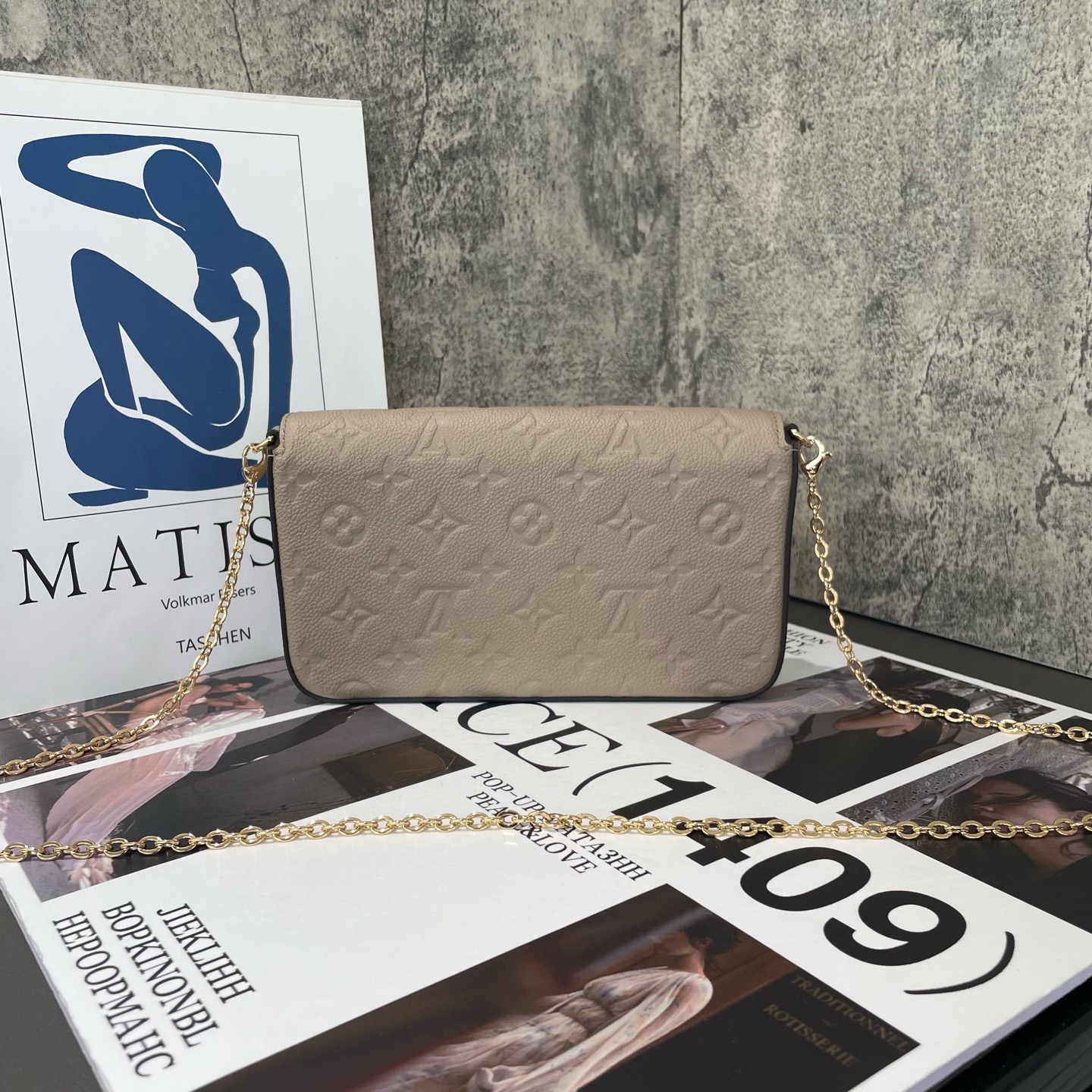 【預訂貨品】LV 全皮灰色 三合一woc