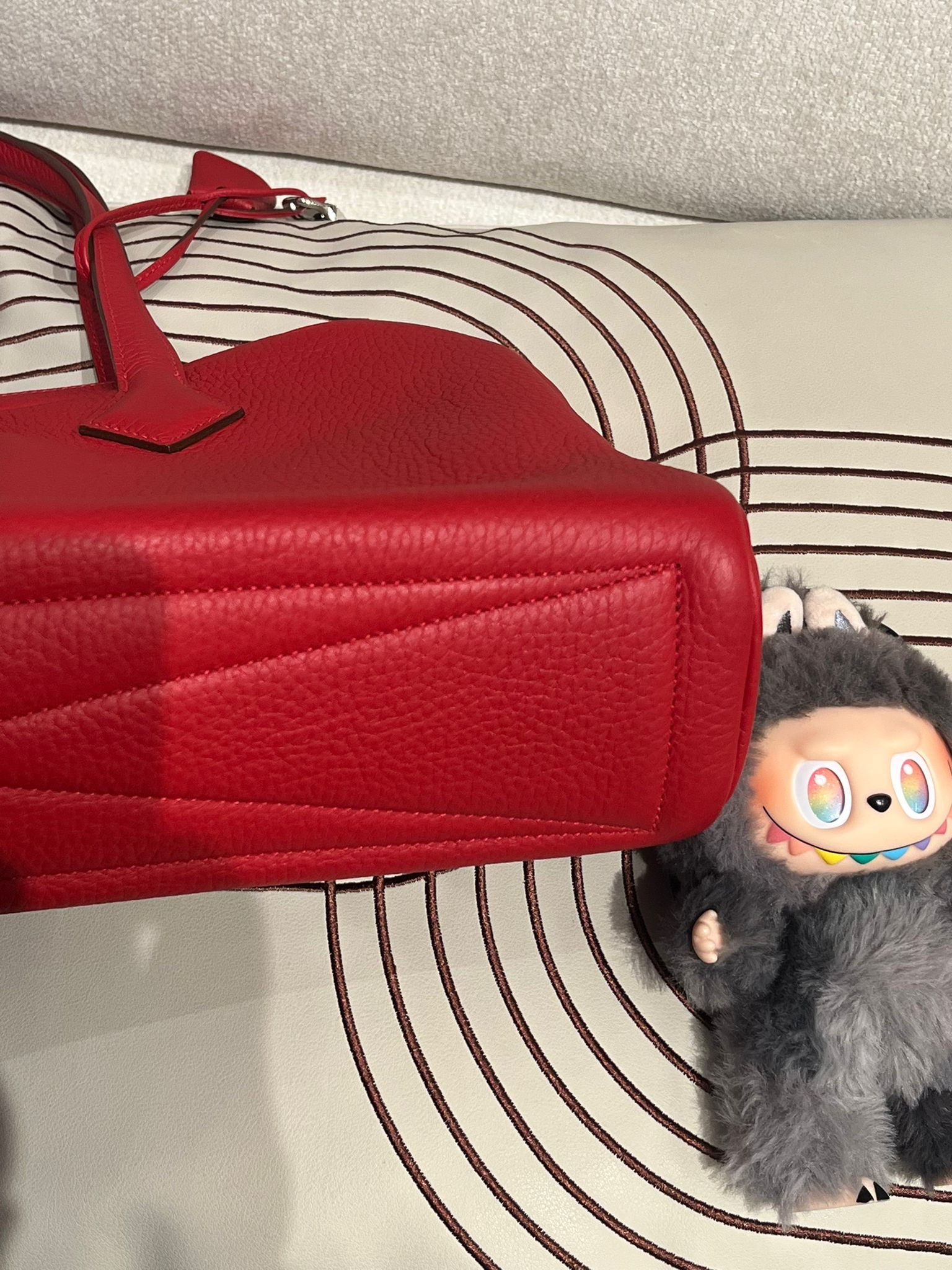 Hermes Victoria elan STAMP [P] 100%Authentic,98%new  ✅key lock ✅dust bag 