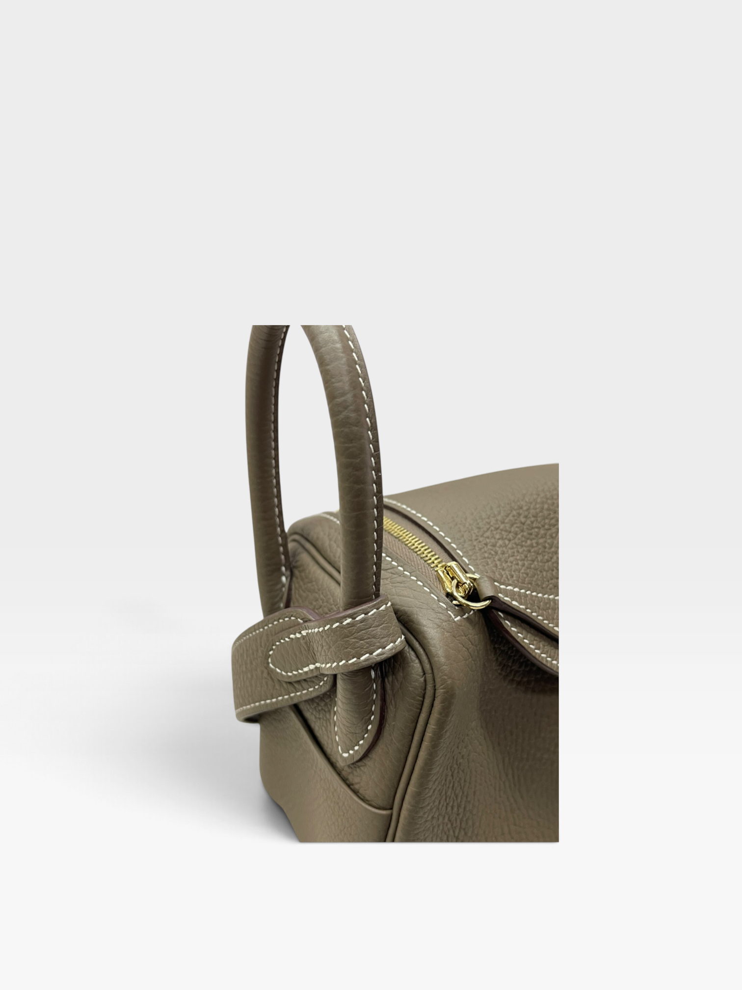 Pre-Owned HERMÉS Mini Lindy Stamp Z / Product Code: 091002