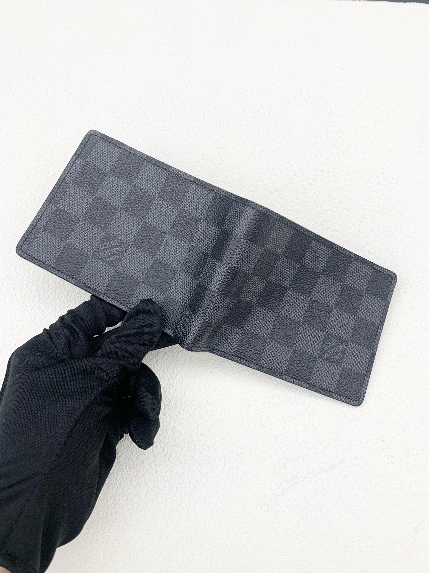 【預訂貨品】LV黑色棋盤男款短銀包