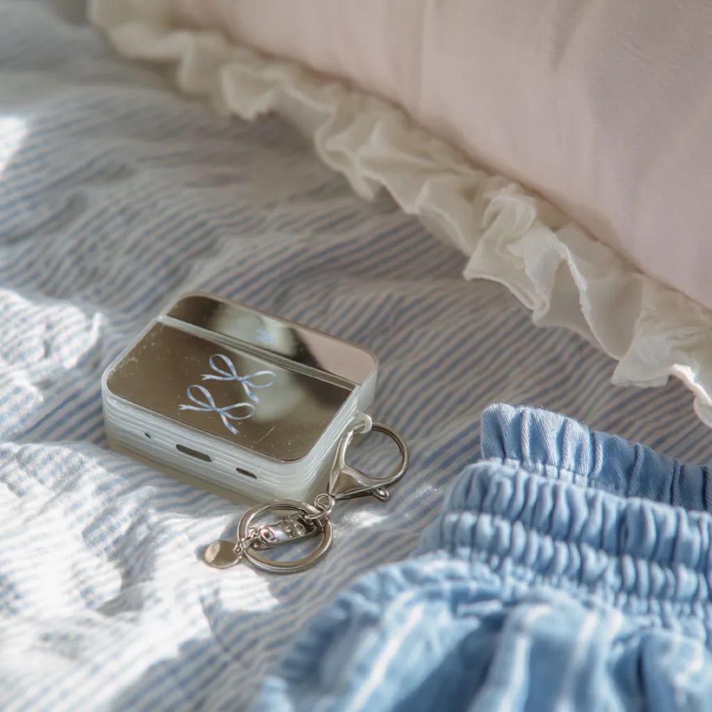 【Silky Blue Ribbon】鏡面方盒AirPods Case