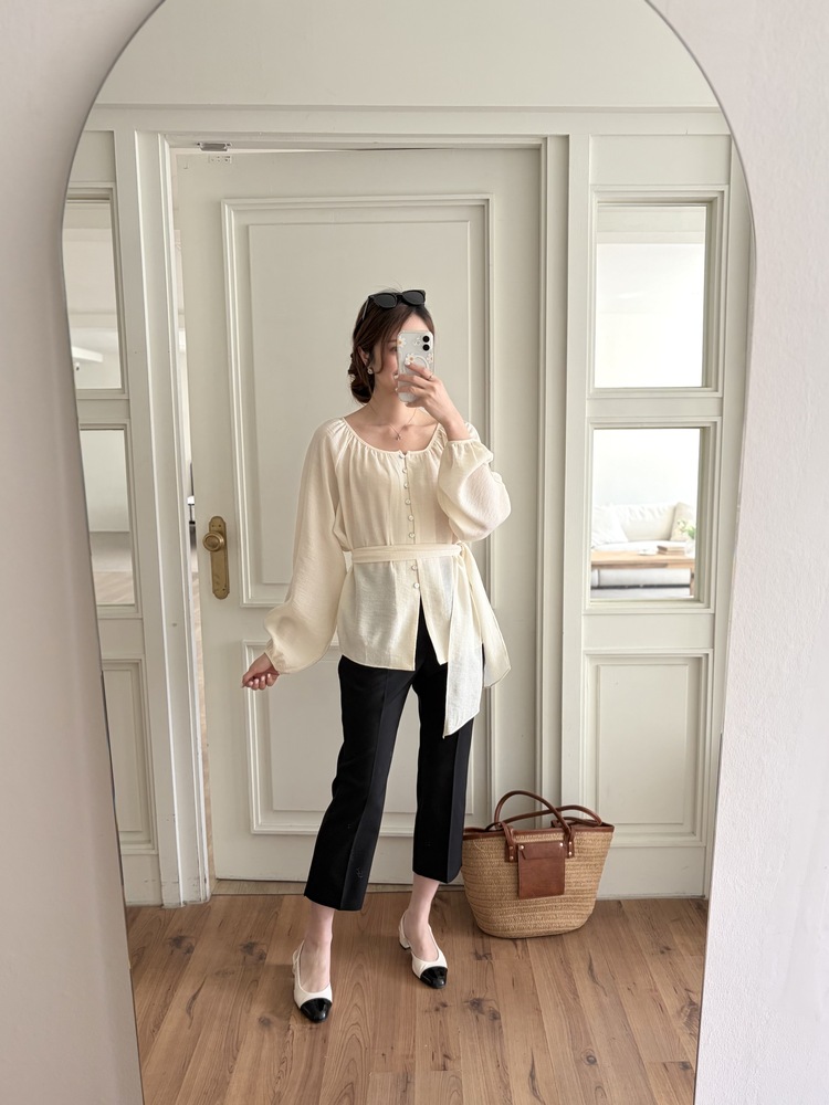 Eloise Tie-Neck Blouse (Cream)