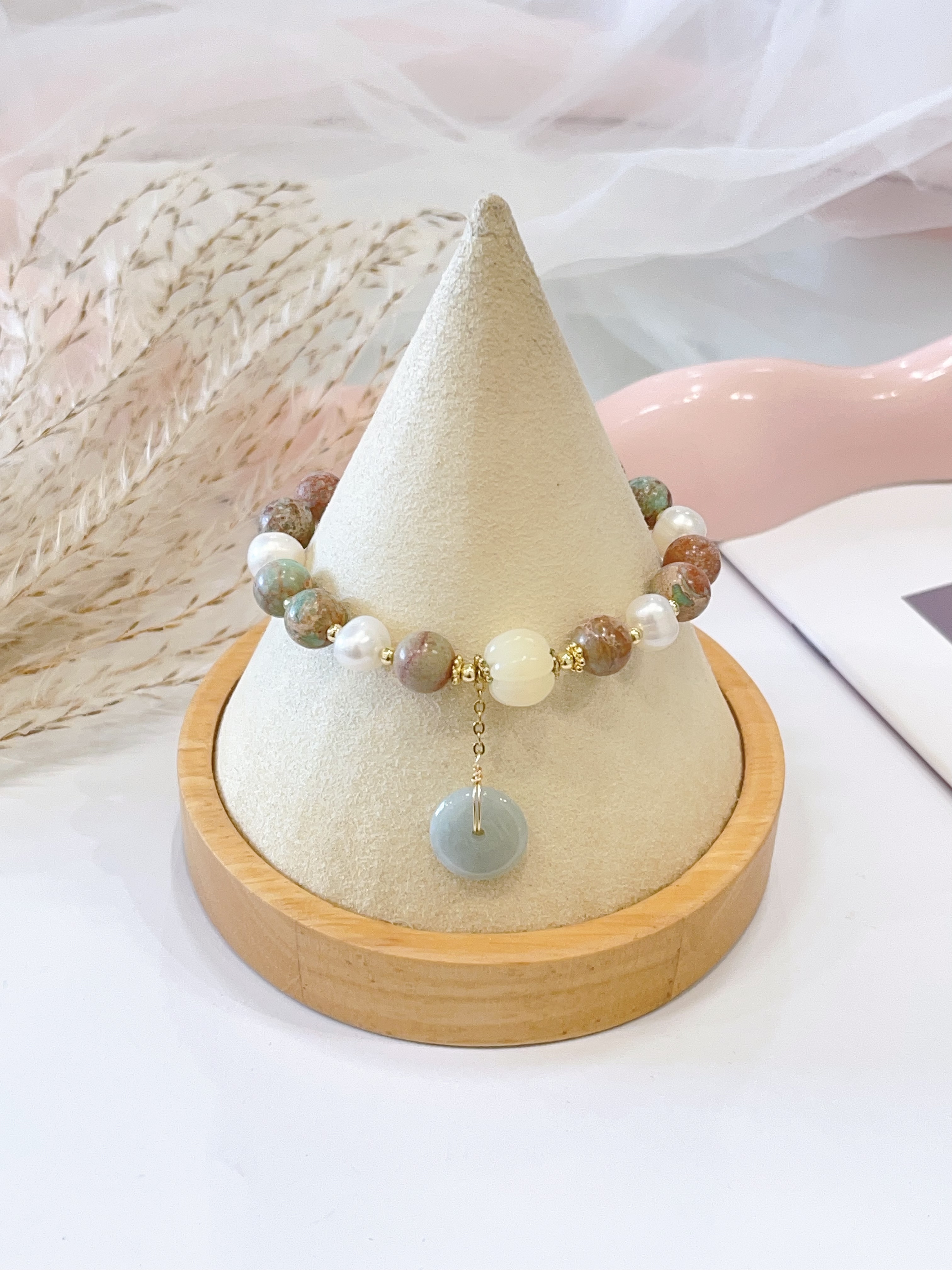 🤍✨ 寿山石 × 玉髓 × 平安扣手串 Shoushan Stone, Chalcedony & Peace Buckle | 8mm