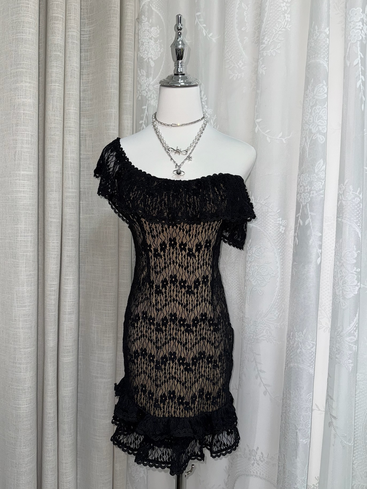 3-Way Wear Off-Shoulder Black Lace Overlay Dress