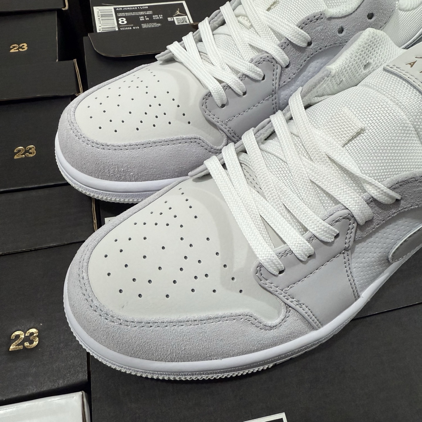 Nike Air Jordan 1 Low 'Paris' CV3043-100