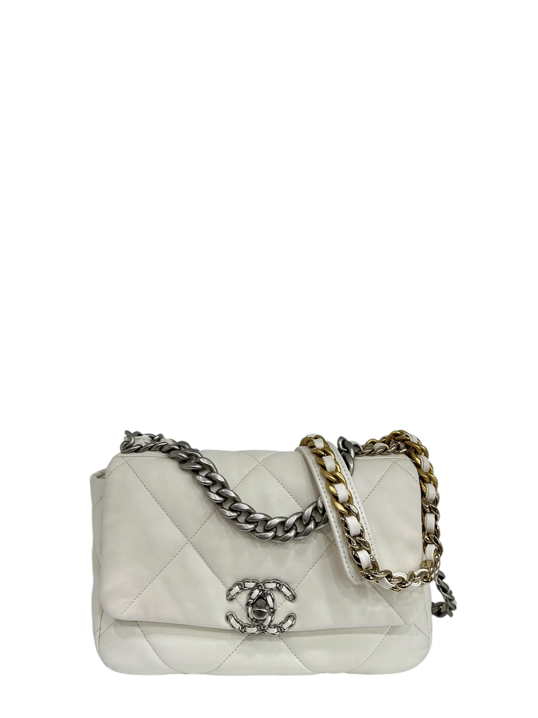 Pre-Owned CHANEL 19 Flap Bag / Product Code: 072103
