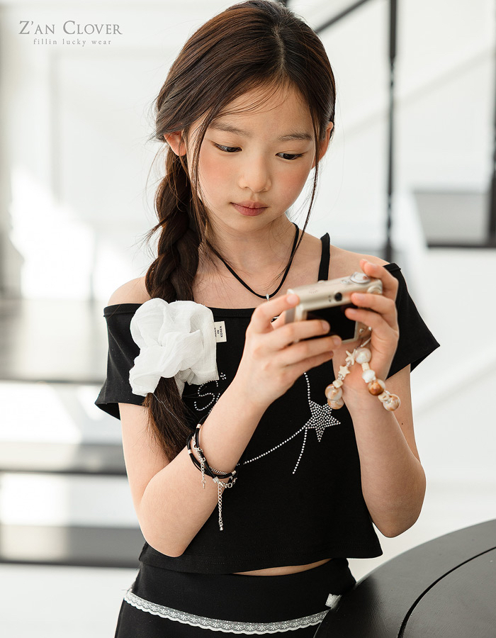 🇰🇷ZAN CLOVER tee