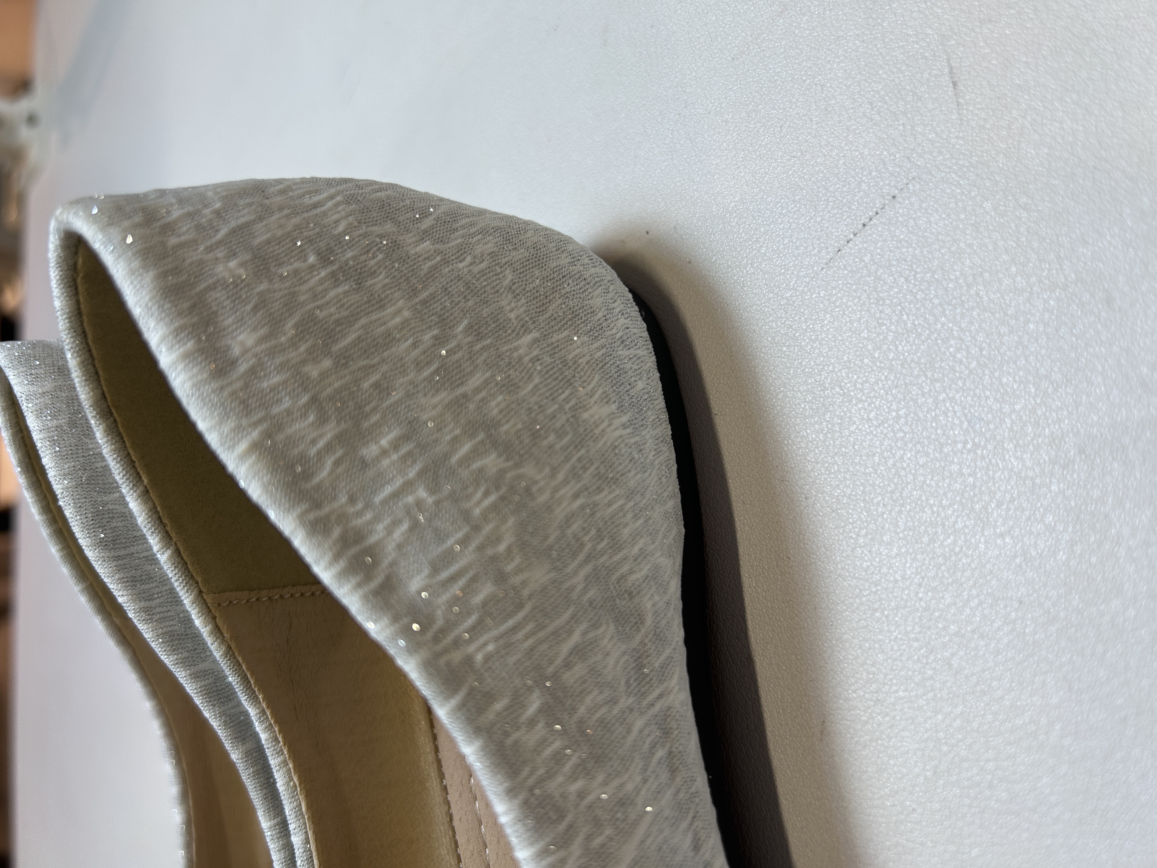 閃亮花朵閃石平底鞋