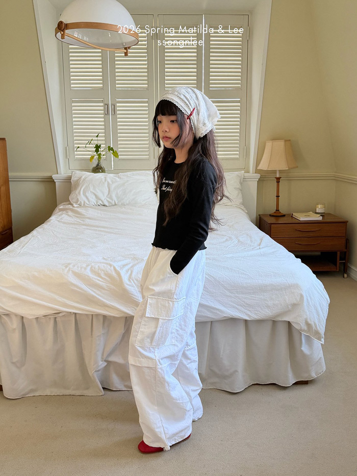 🇰🇷Matilda&Lee tee