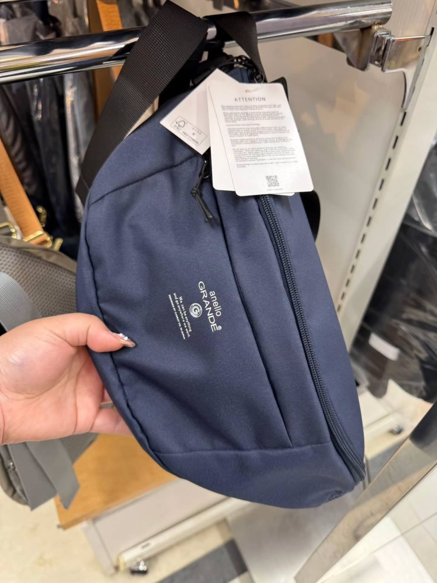 🇯🇵Anello 胸包 男女同款 