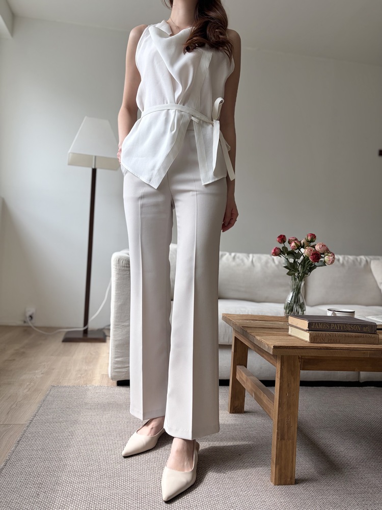 Classique Tailored Pants (Light Beige)