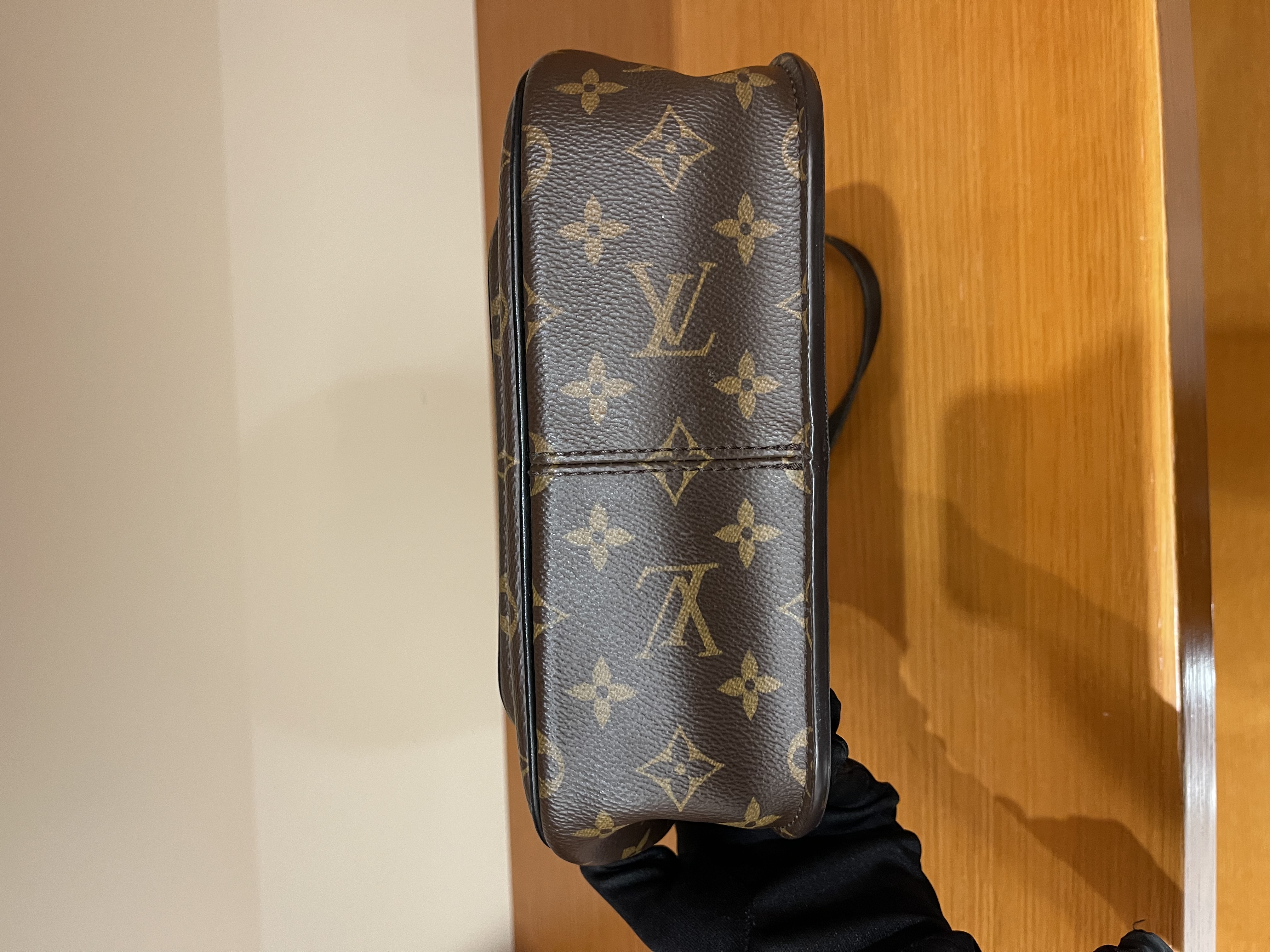 直播貨品 |  [1個-$100 2個-$300］HH31