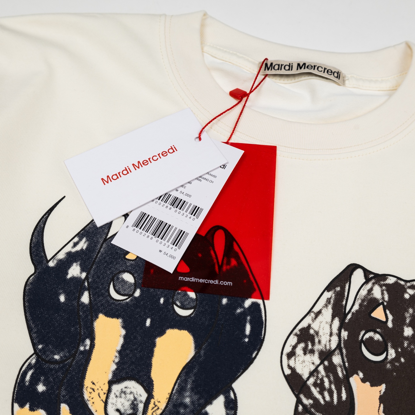 Mardi Mercredi Ddanji Twin Dachshund Graphic Cotton T-Shirt