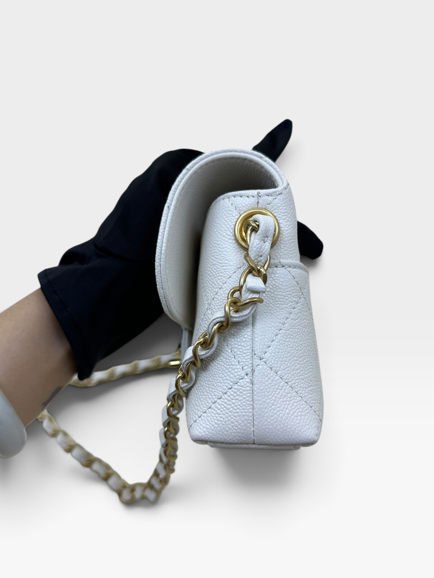 Pre-Owned CHANEL 25K Mini Top Handle Flap Bag / Product Code: K090405