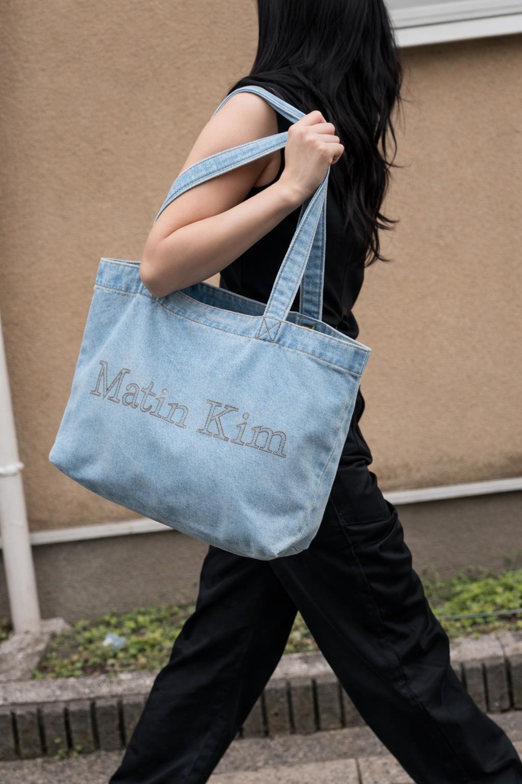 0913 韓國🇰🇷MK 經典LOGO STITCH DENIM 刺繡水洗牛仔大袋🎀9月尾 