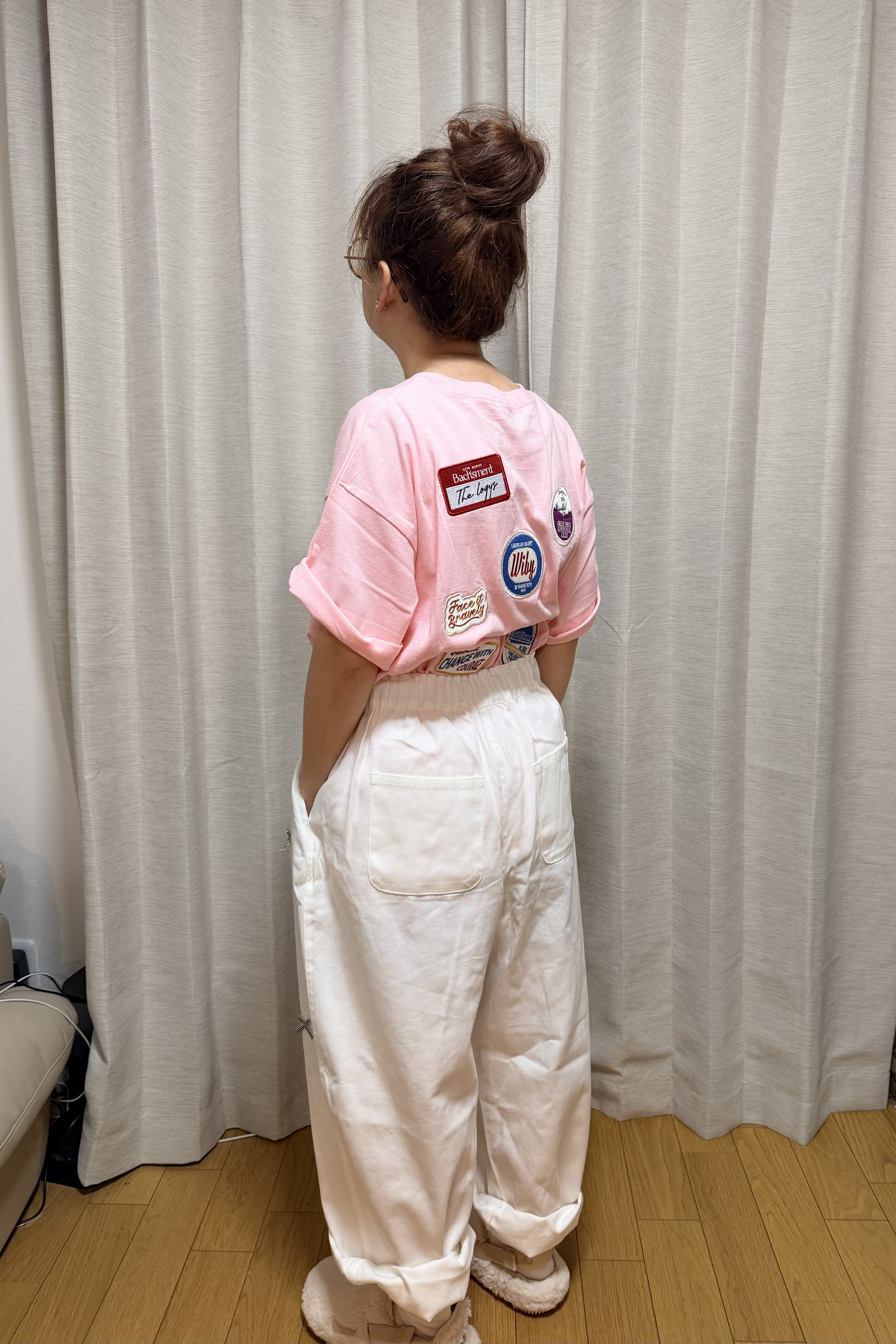 日本襟章衫