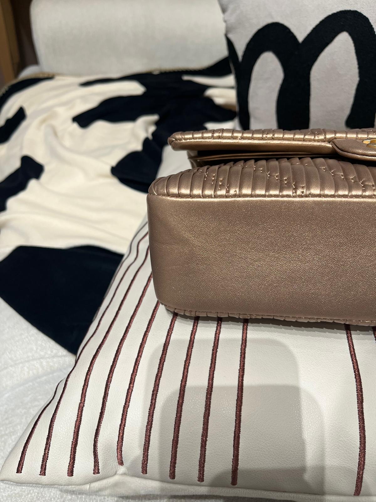 Chanel classic flap Medium bag A01112 CF25 calfskin  限量特別款✨100%Authentic,unused ✅25貼✅dust bag ✅box