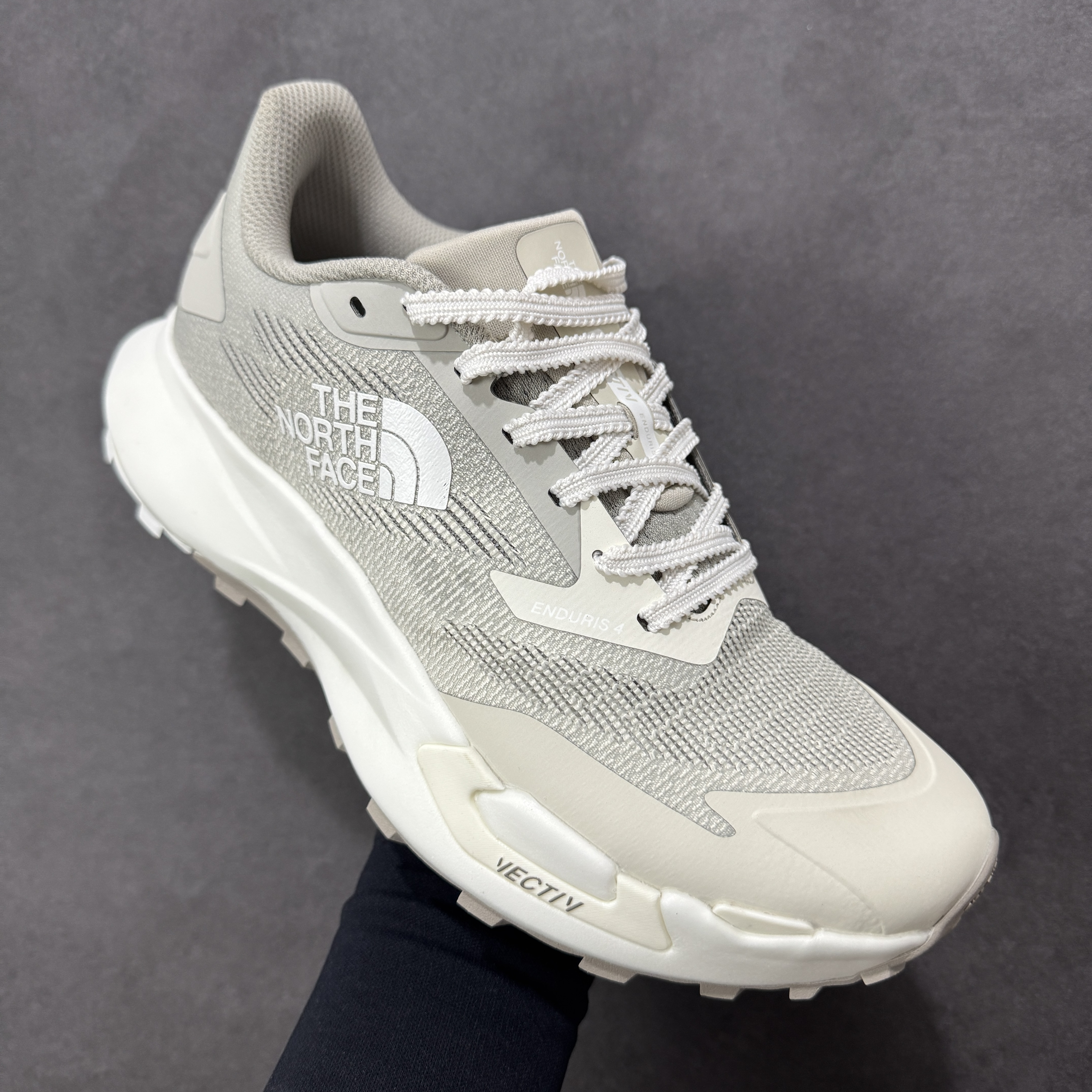 The North Face VECTIV Enduris 4