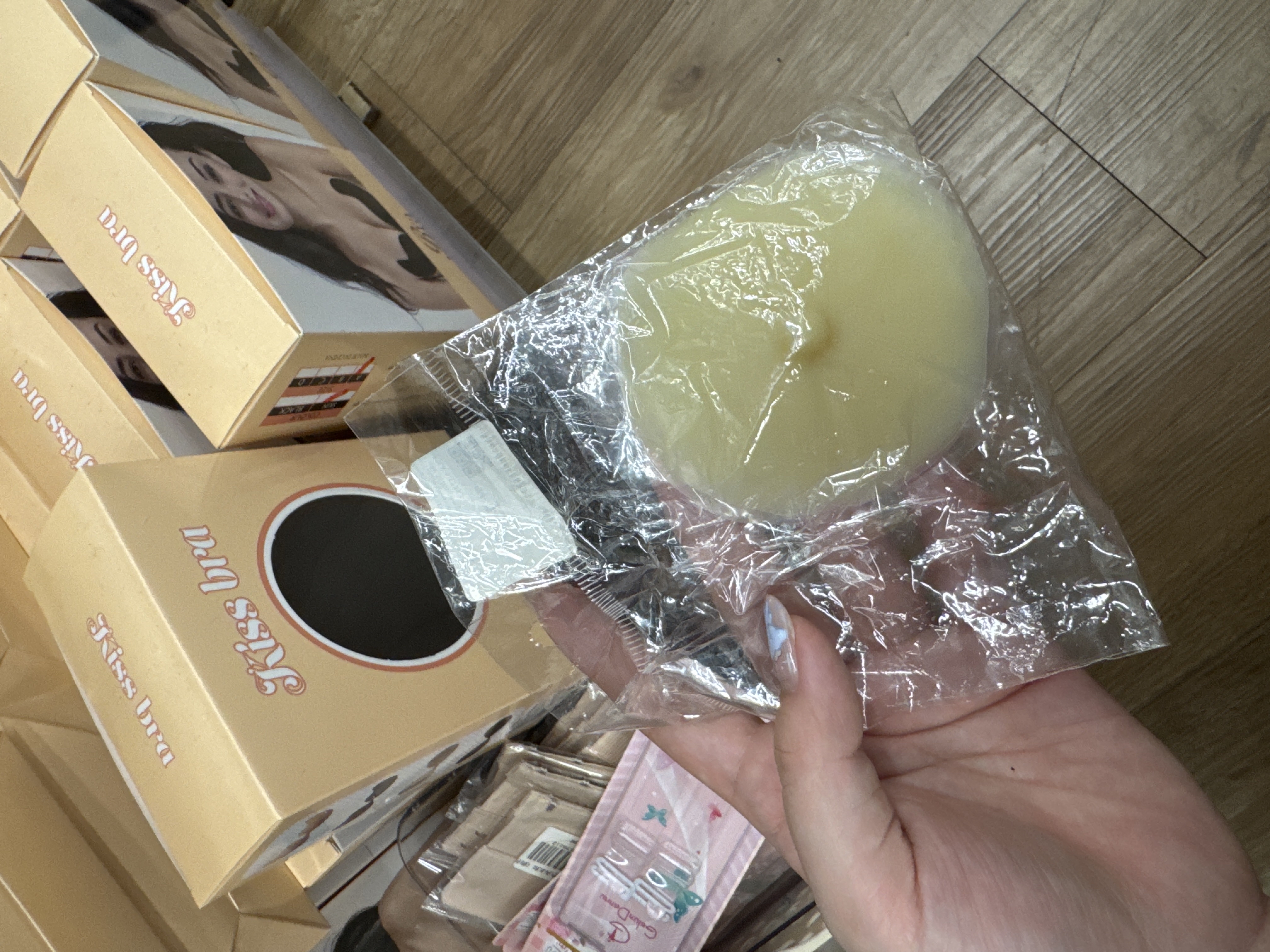 52757 乳贴 1p Xinke