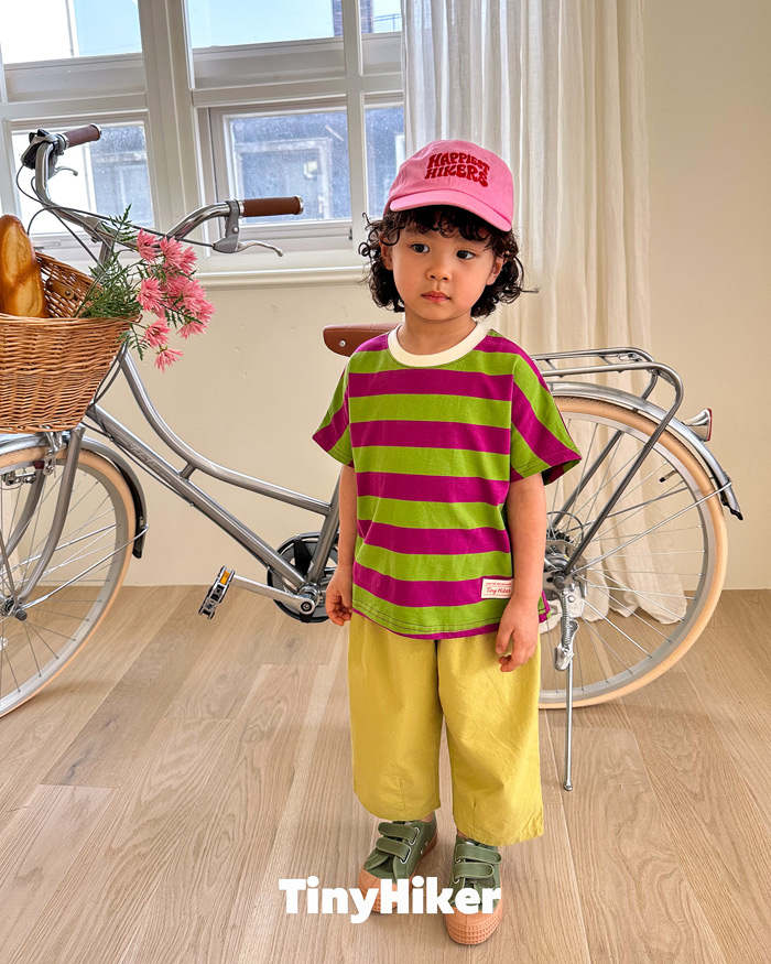 🇰🇷Tiny Hiker tee