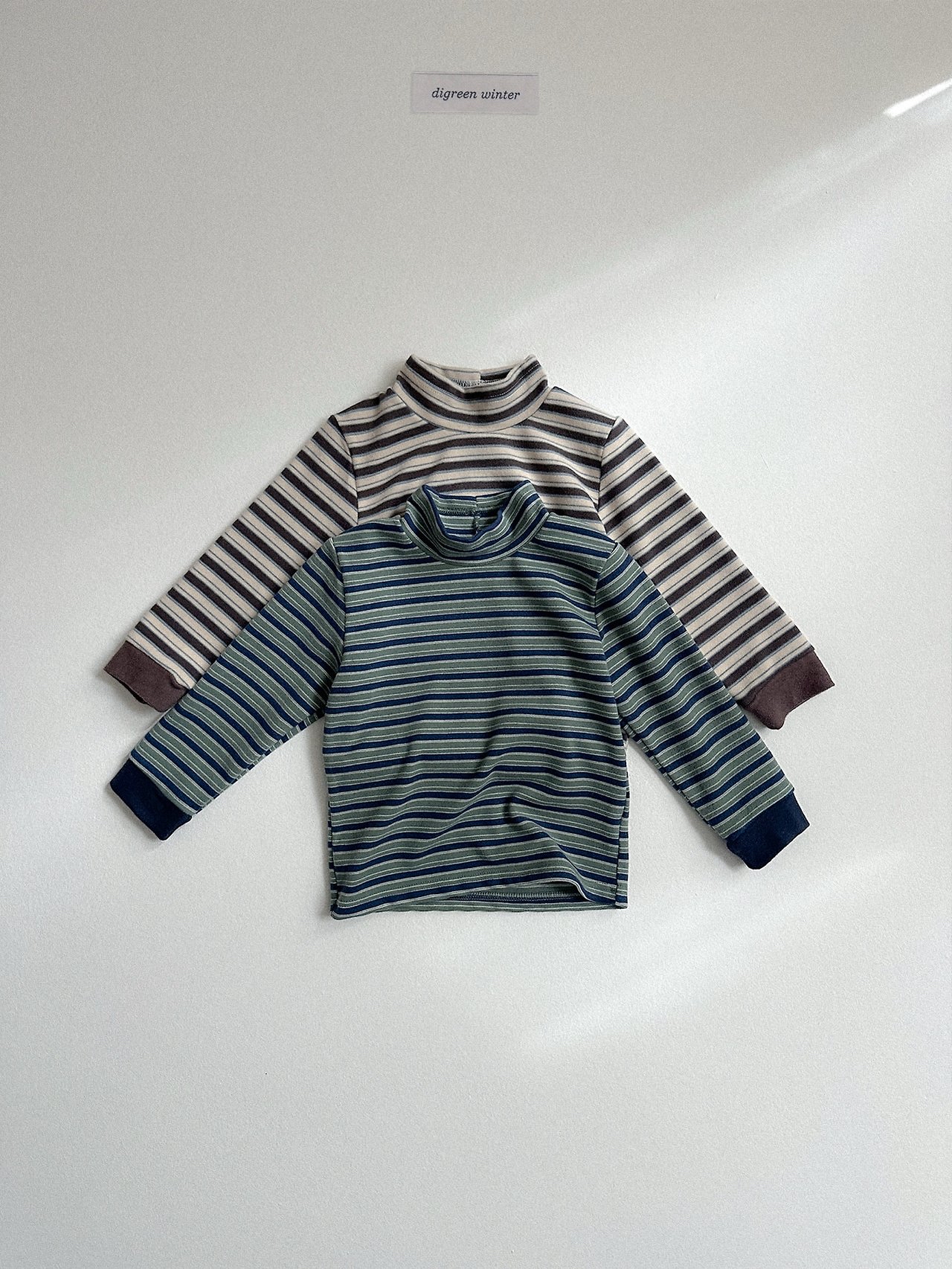 Digreen | Mix Turtle-neck Tee 