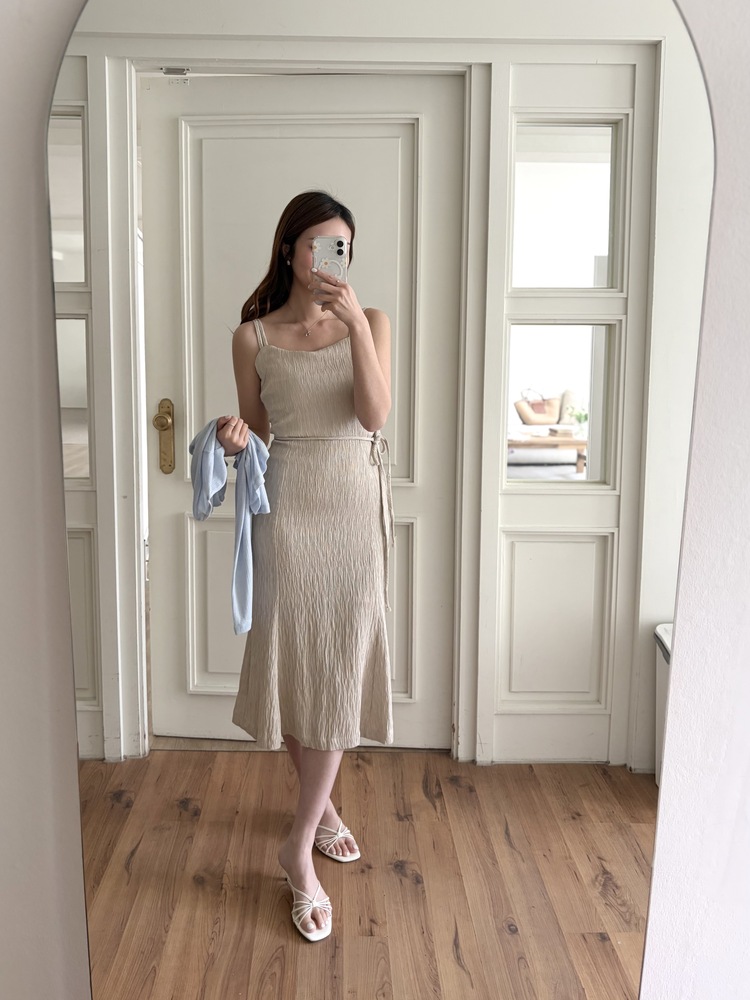 Romance Slim Cami Dress (Beige)