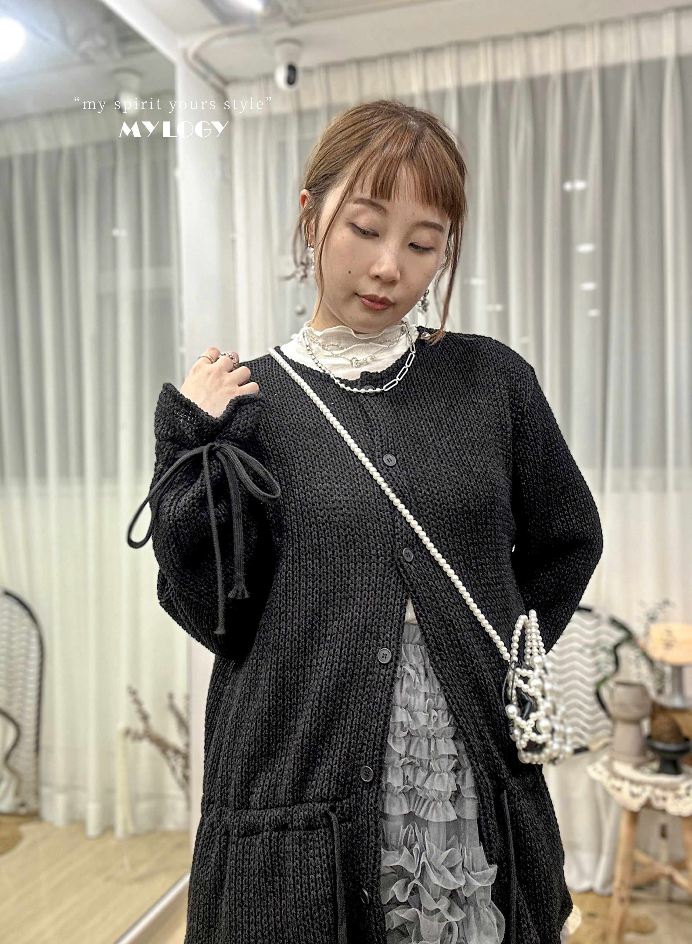 極簡顯瘦～2-ways 索繩開胸針織 UL0001