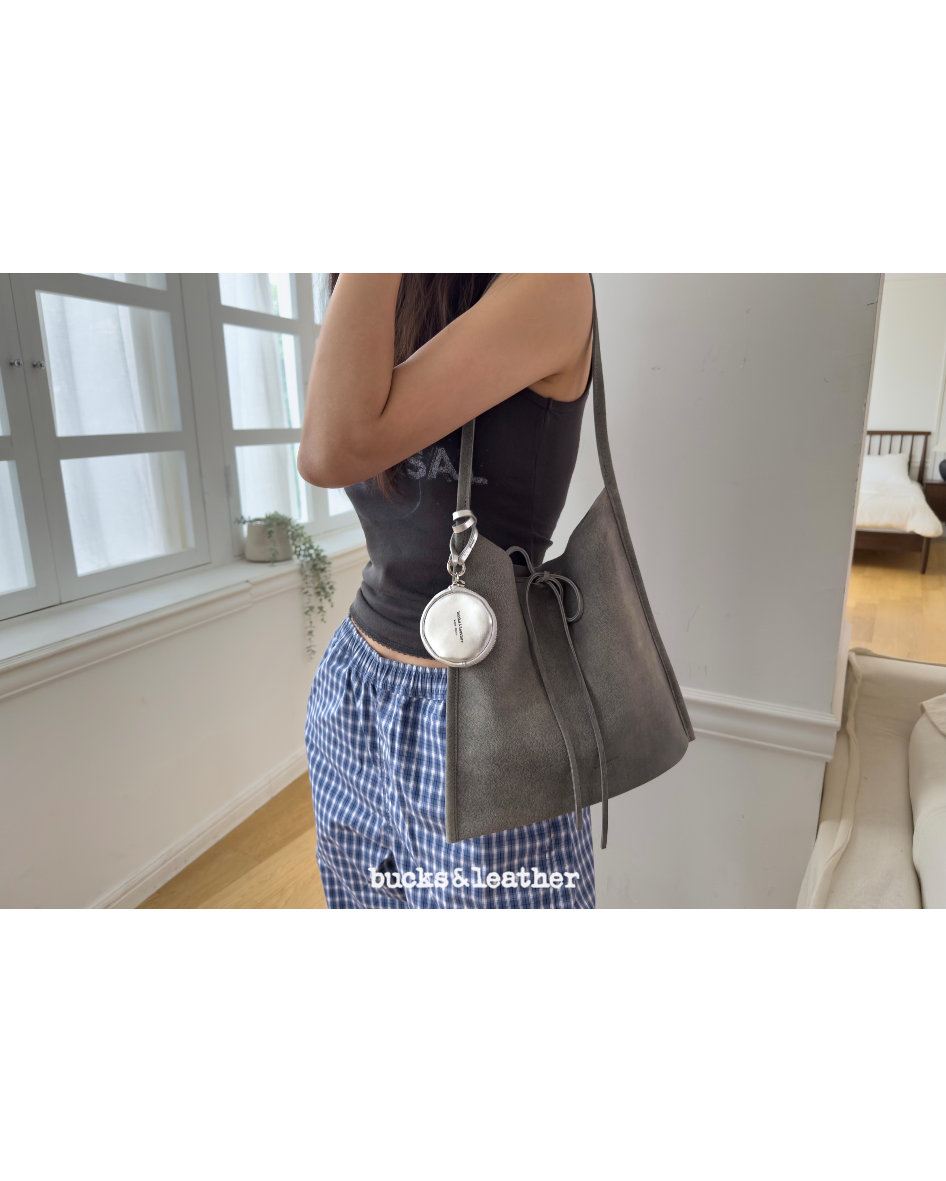 【26SS 】預訂_Flat Shoulder by Bucks & Leather