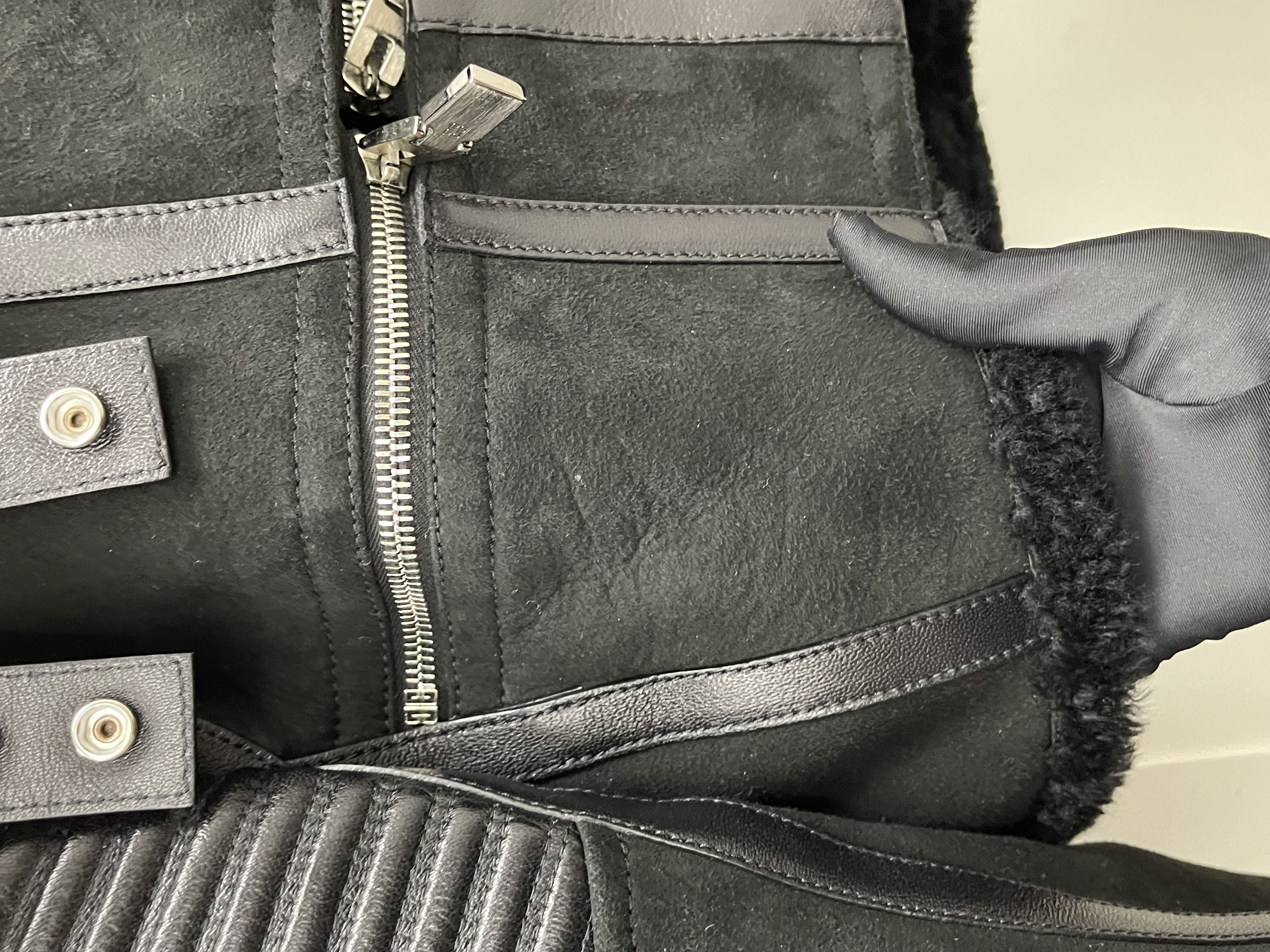 Pre-owned Givenchy jacket/ Product Code: 26012606