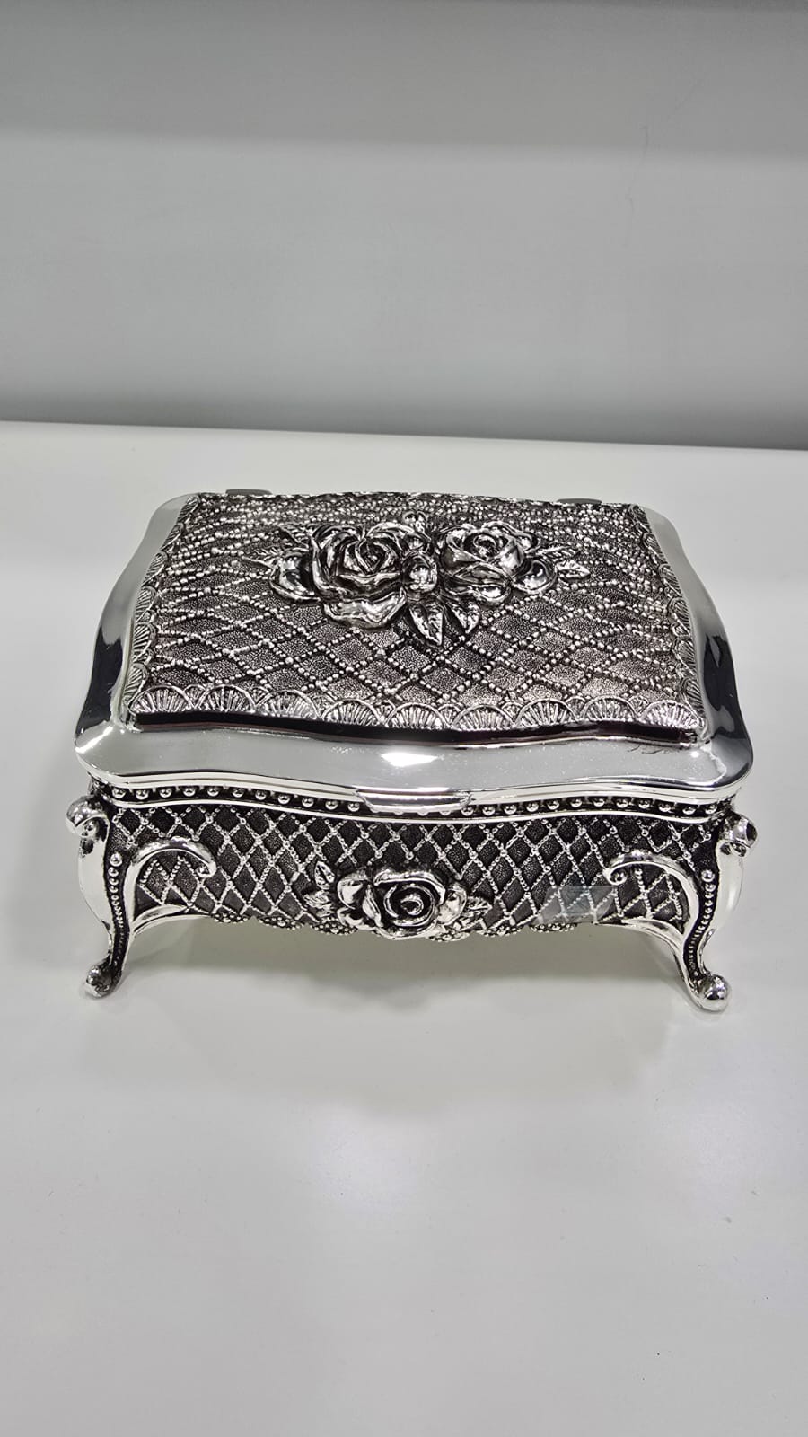抹黑鍍銀玫瑰花紋長方形首飾盒 K2686L